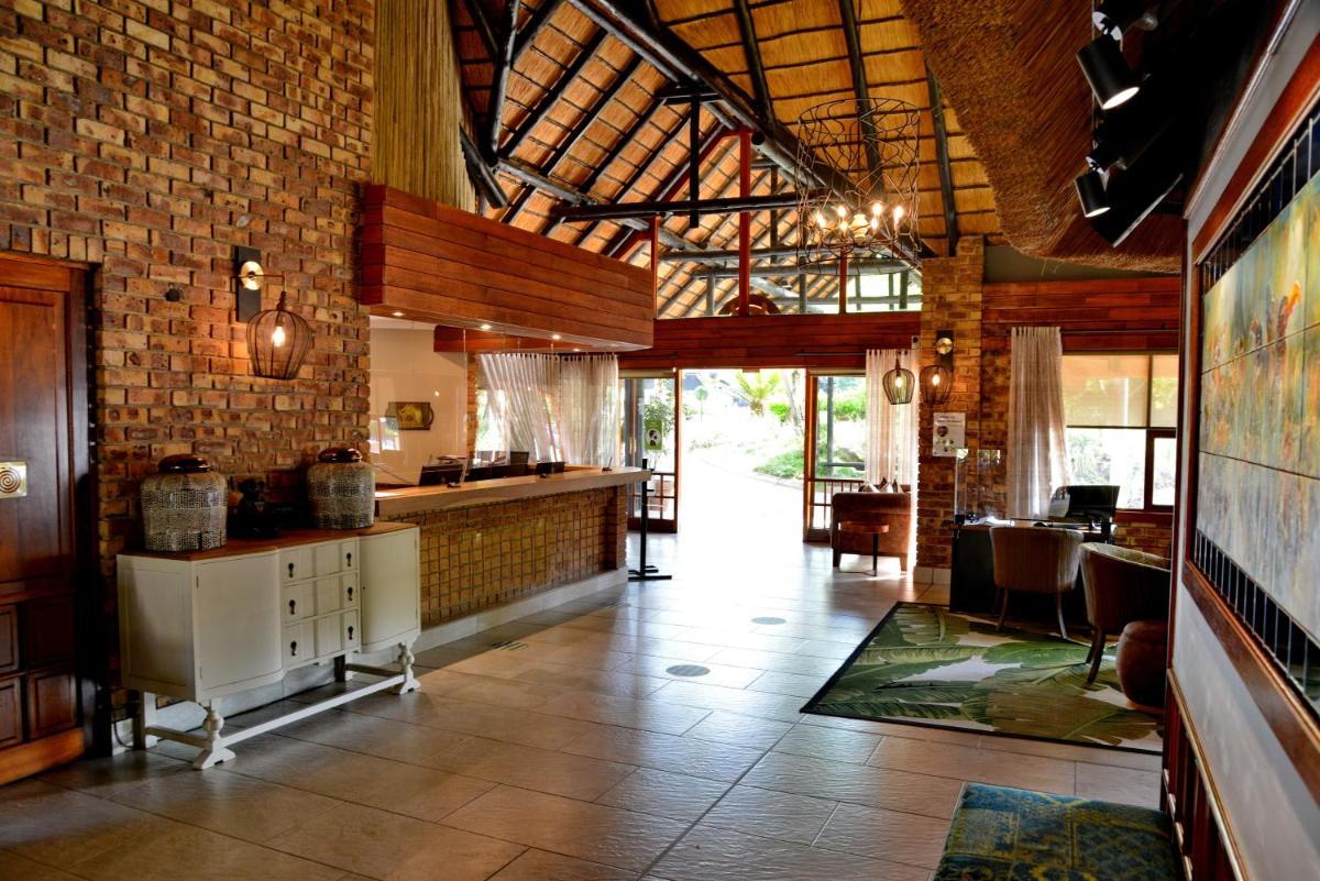 Hazyview Vacations - Cambalala - Private Villa - in Kruger Park Lodge - Serviced Daily, Free Wi-Fi - Property Image 34