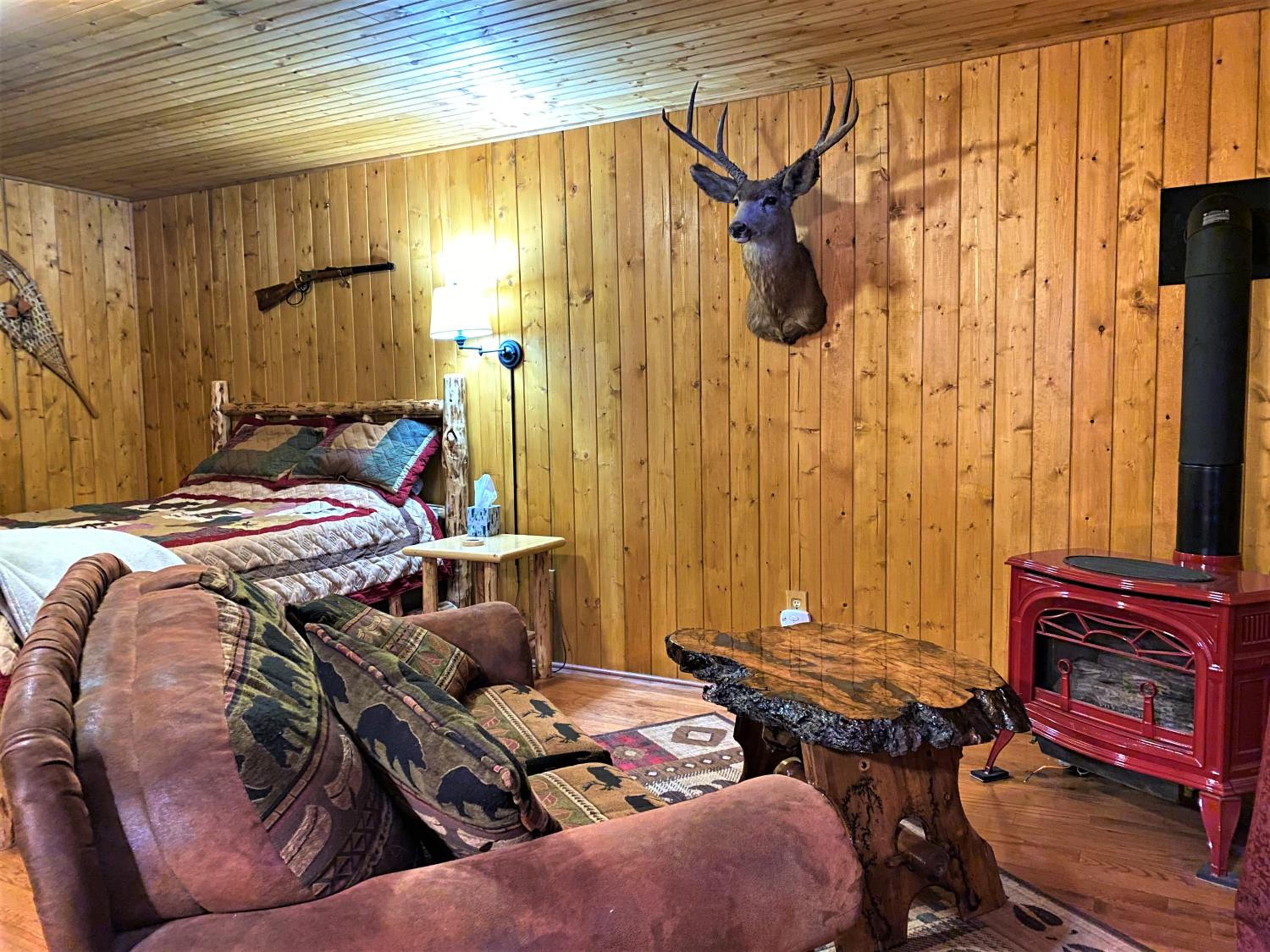 Alaska Creekside Cabins in Seward