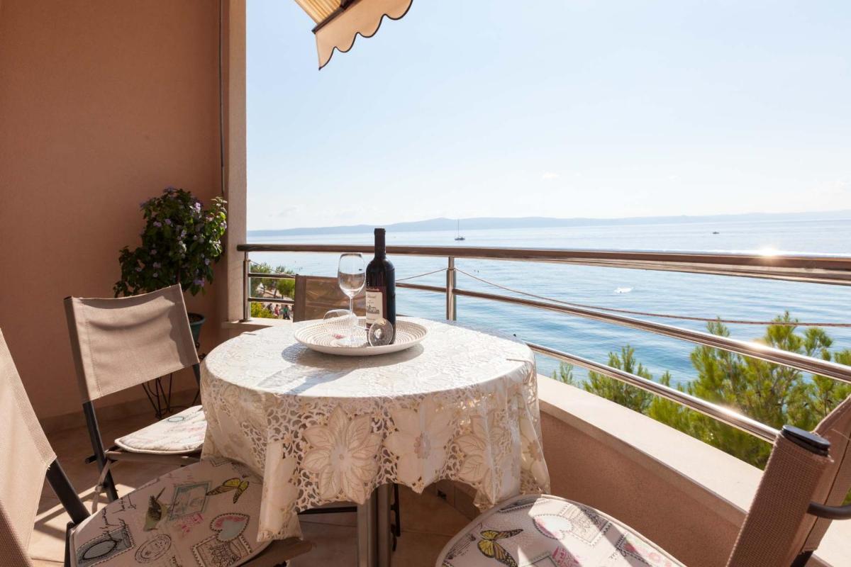 Apartments Marijan - Beachfront view 5