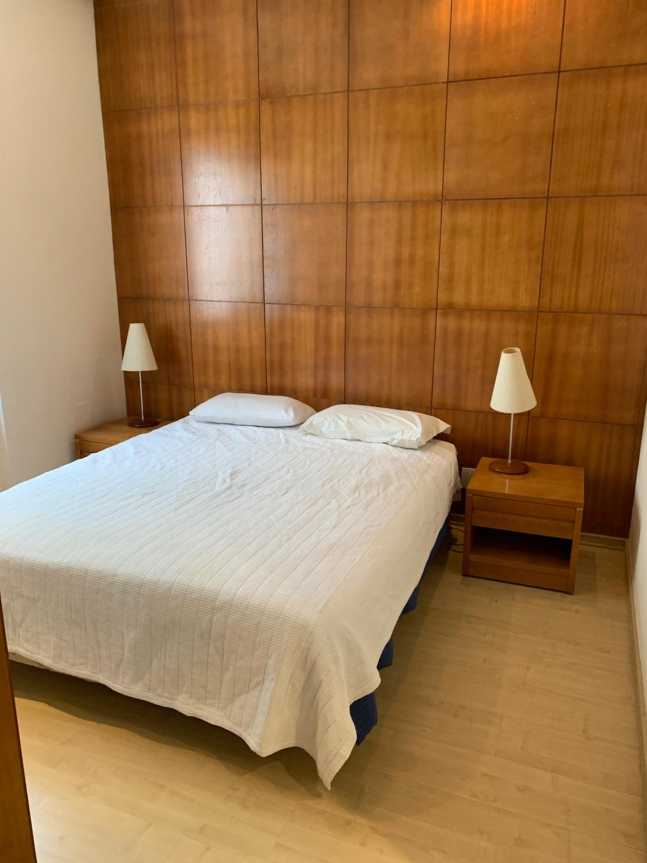 Residencial com serviços 45 metros decorado com sala, suíte e cozinha, vista parcial do mar, na quadra da praia de Copacabana photo 3