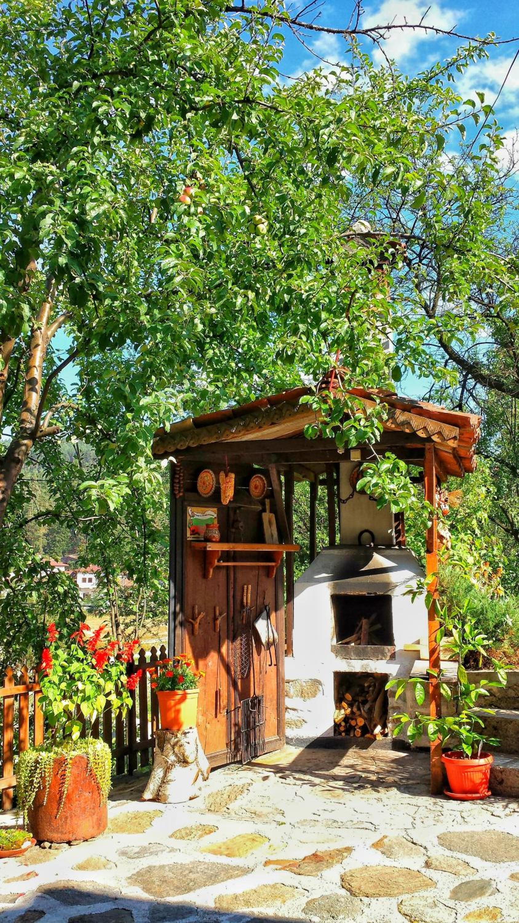 Mechta Guest House