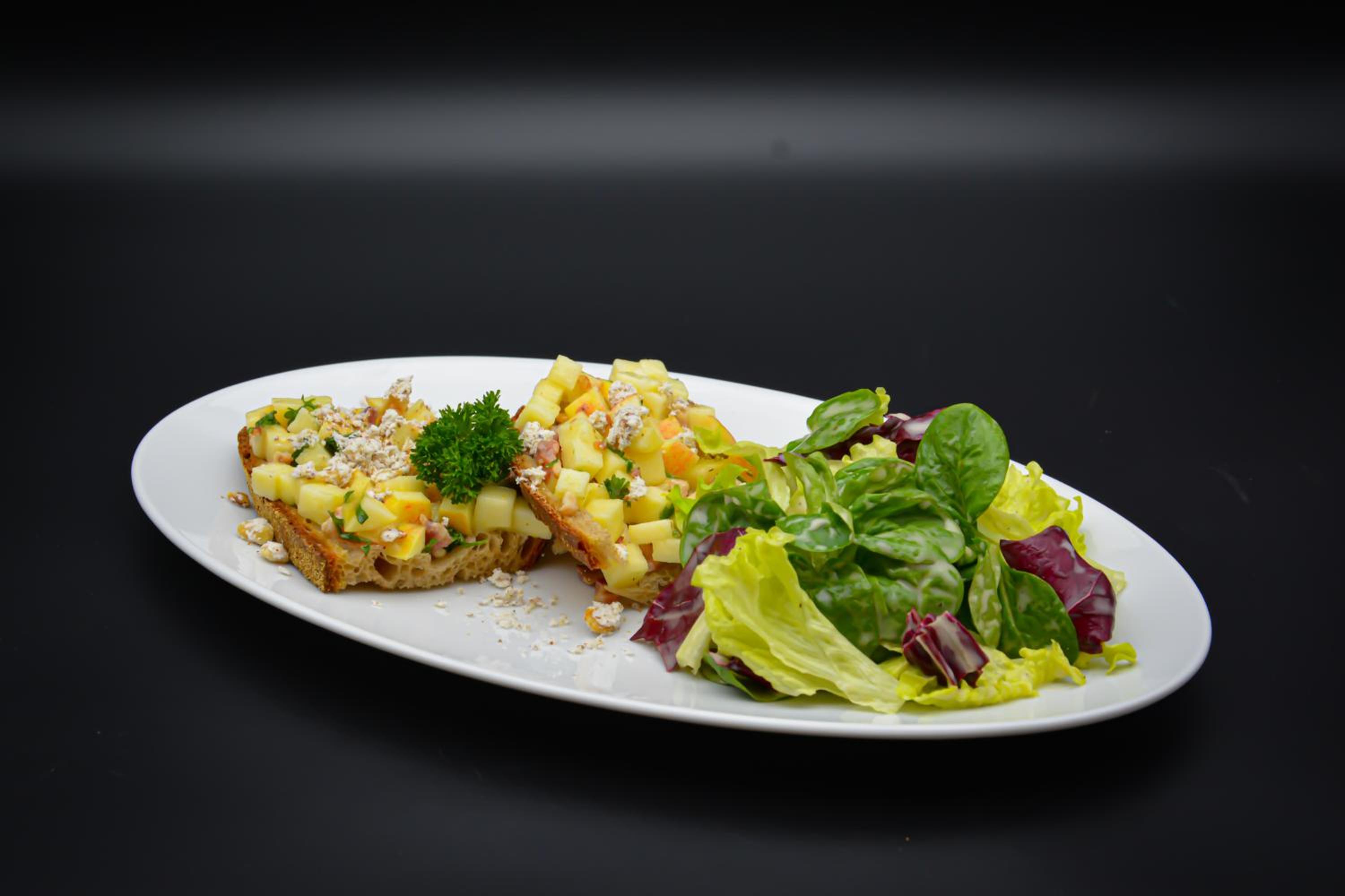 Food & Beverage