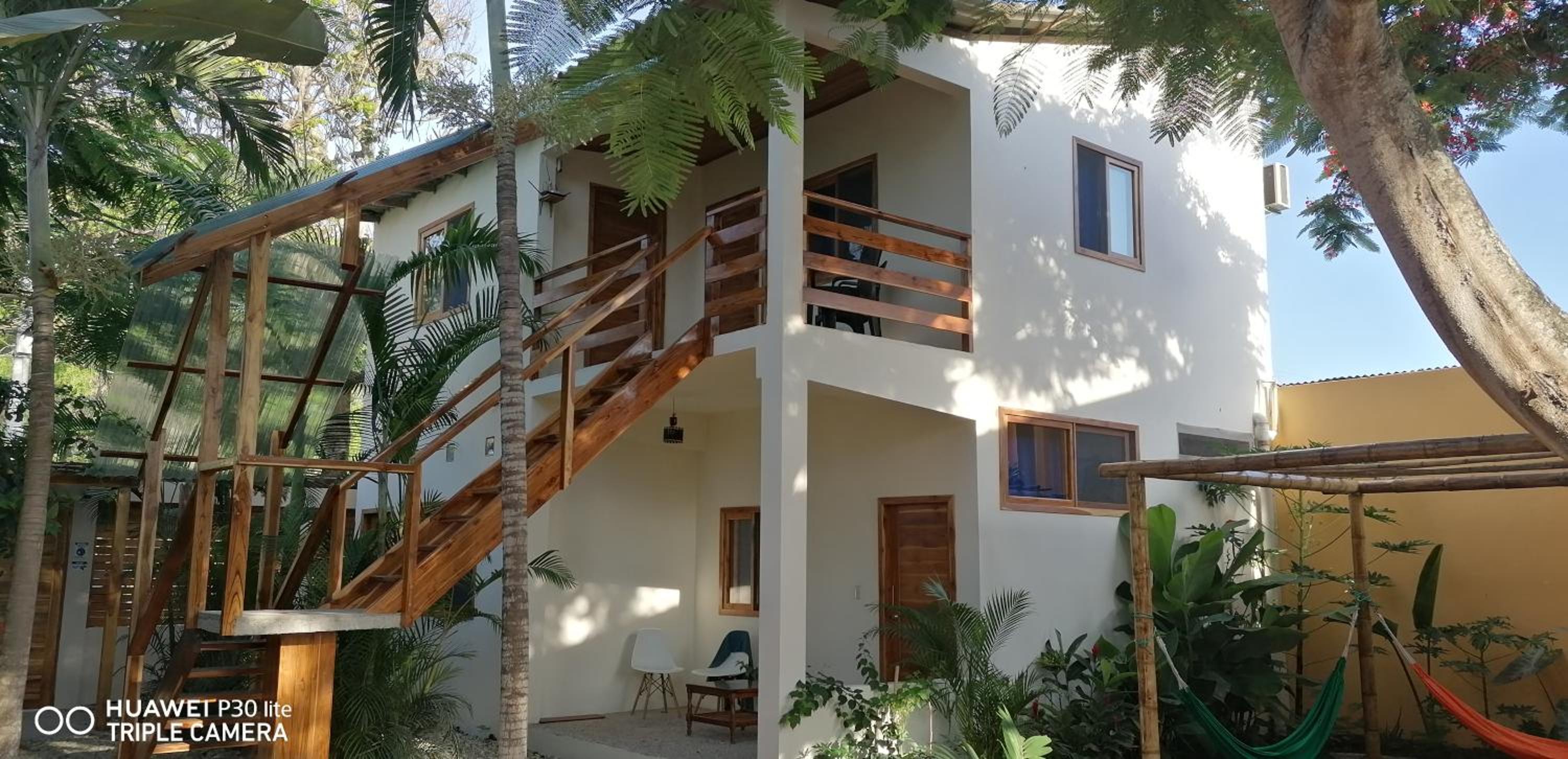 Tagualodge Hostel Manglaralto view 2