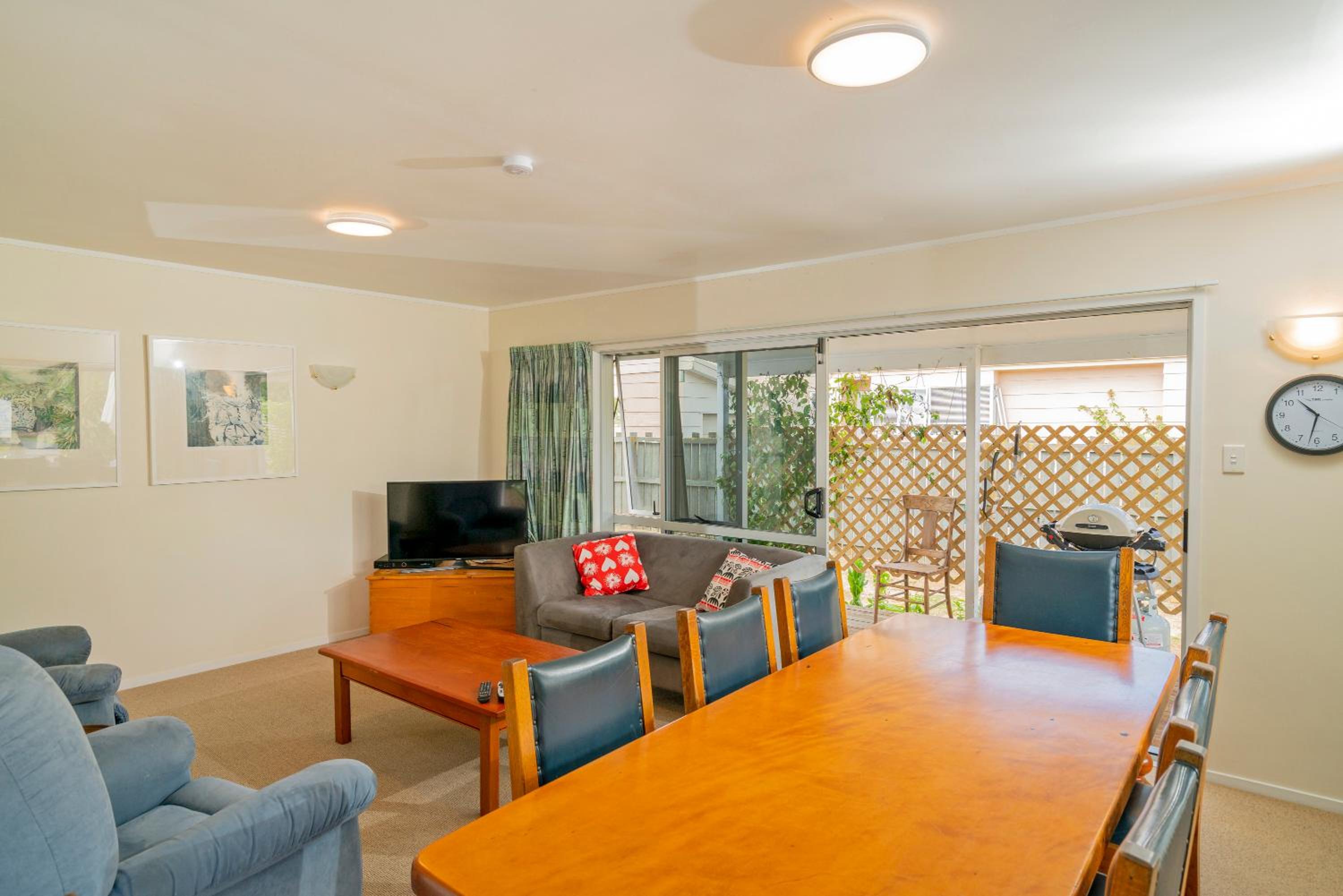 Park Drive - Whangamata Holiday Home view 2