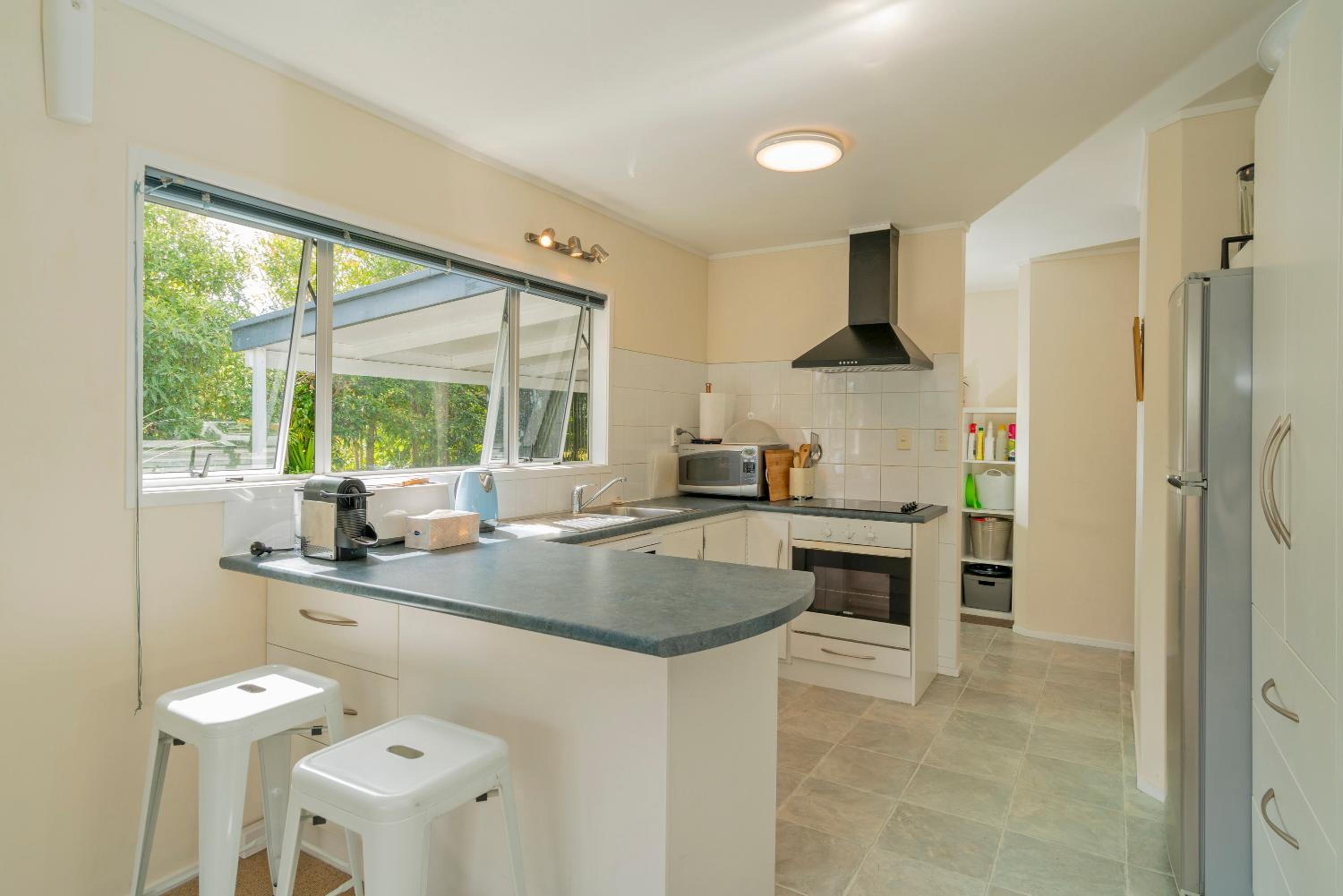 Park Drive - Whangamata Holiday Home view 5