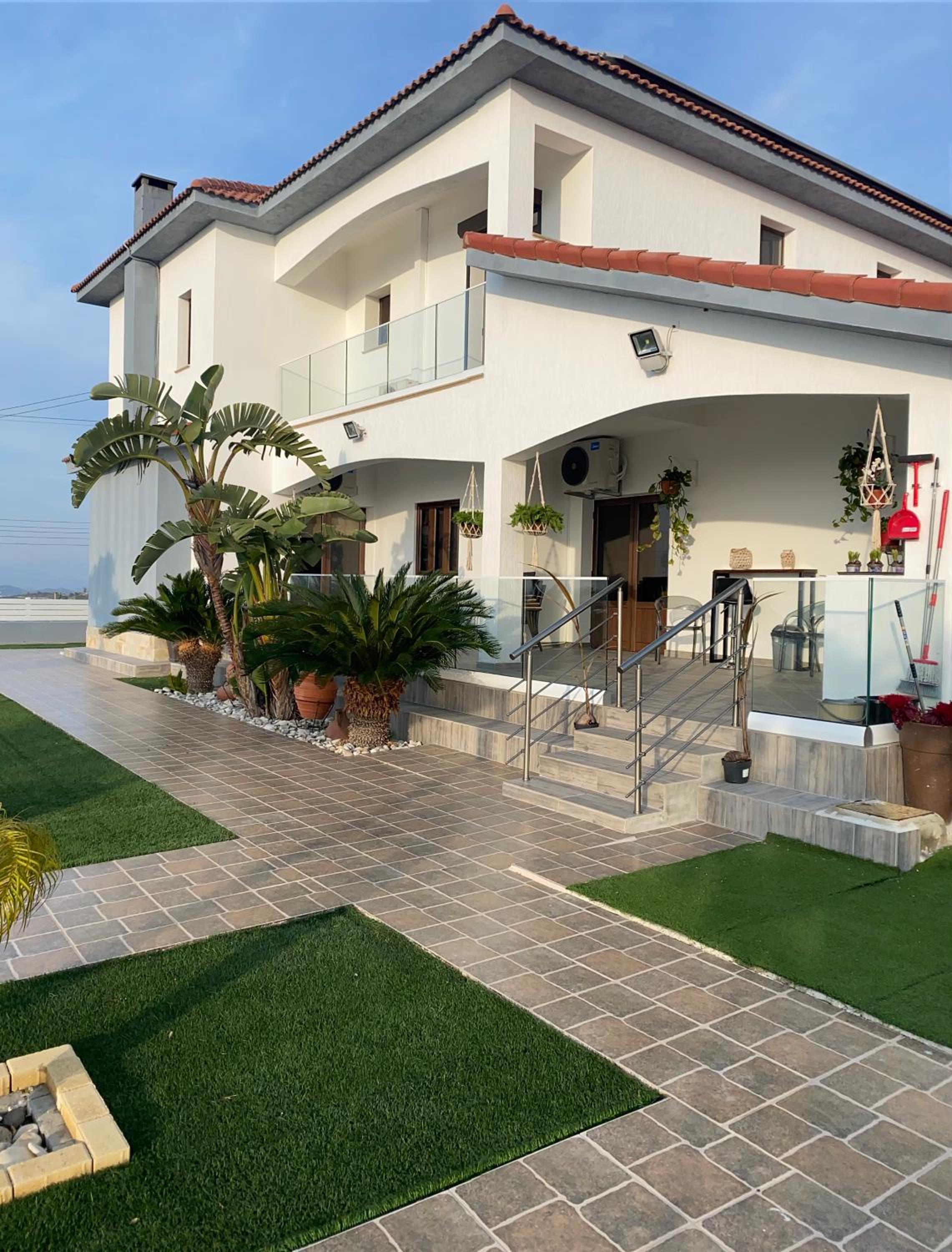 Kasparis View Residence