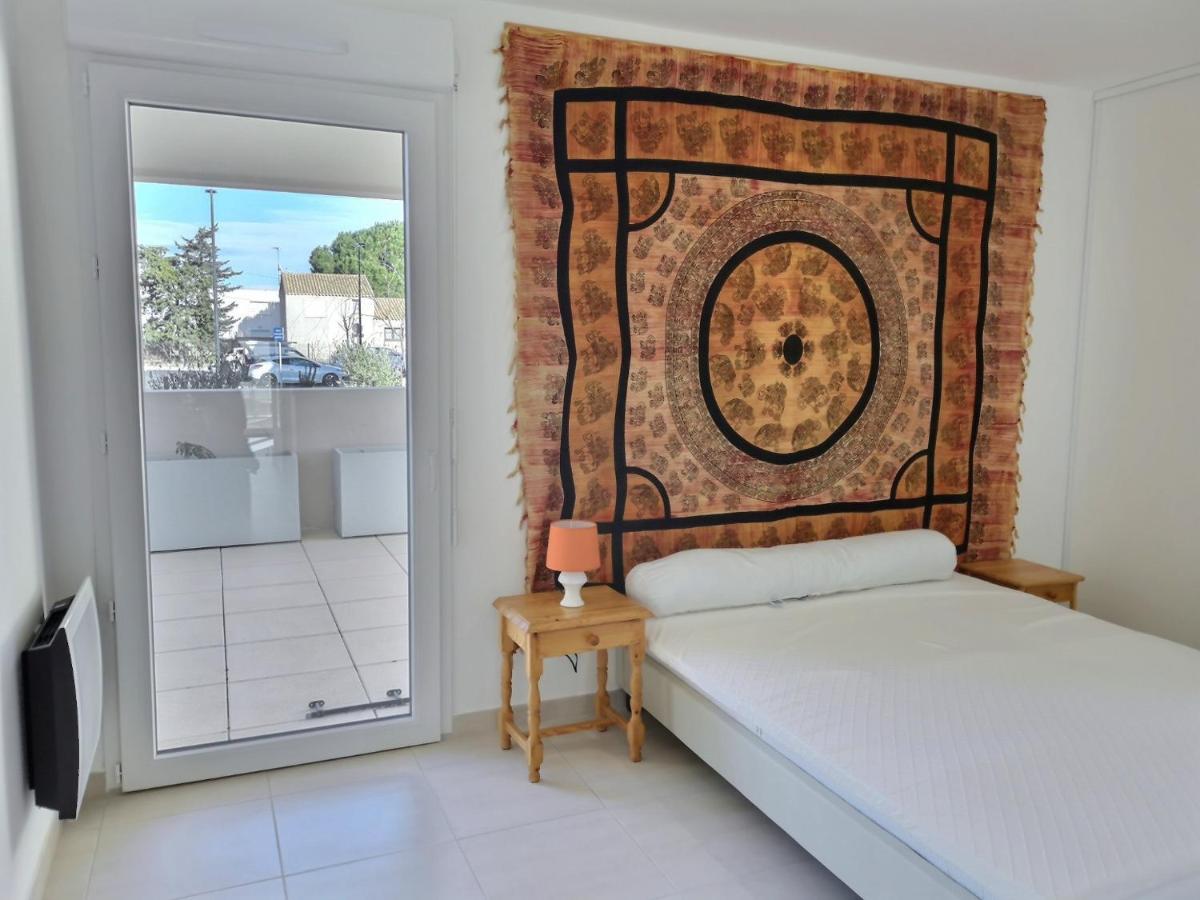 Appartement climatisé, moderne avec terrasses à 500m de la mer photo 5