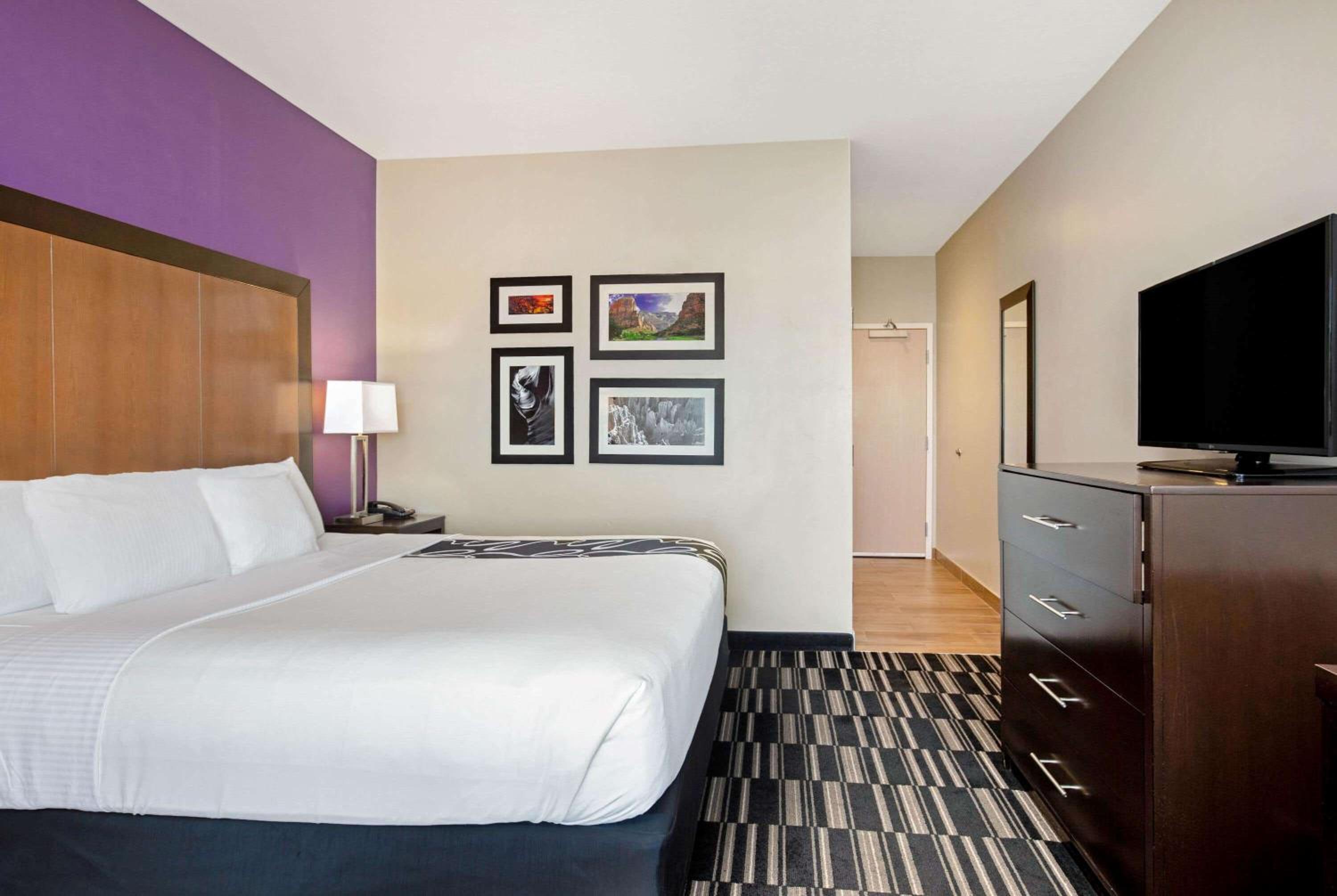 Cedar City Vacations - La Quinta by Wyndham Cedar City - Property Image 9