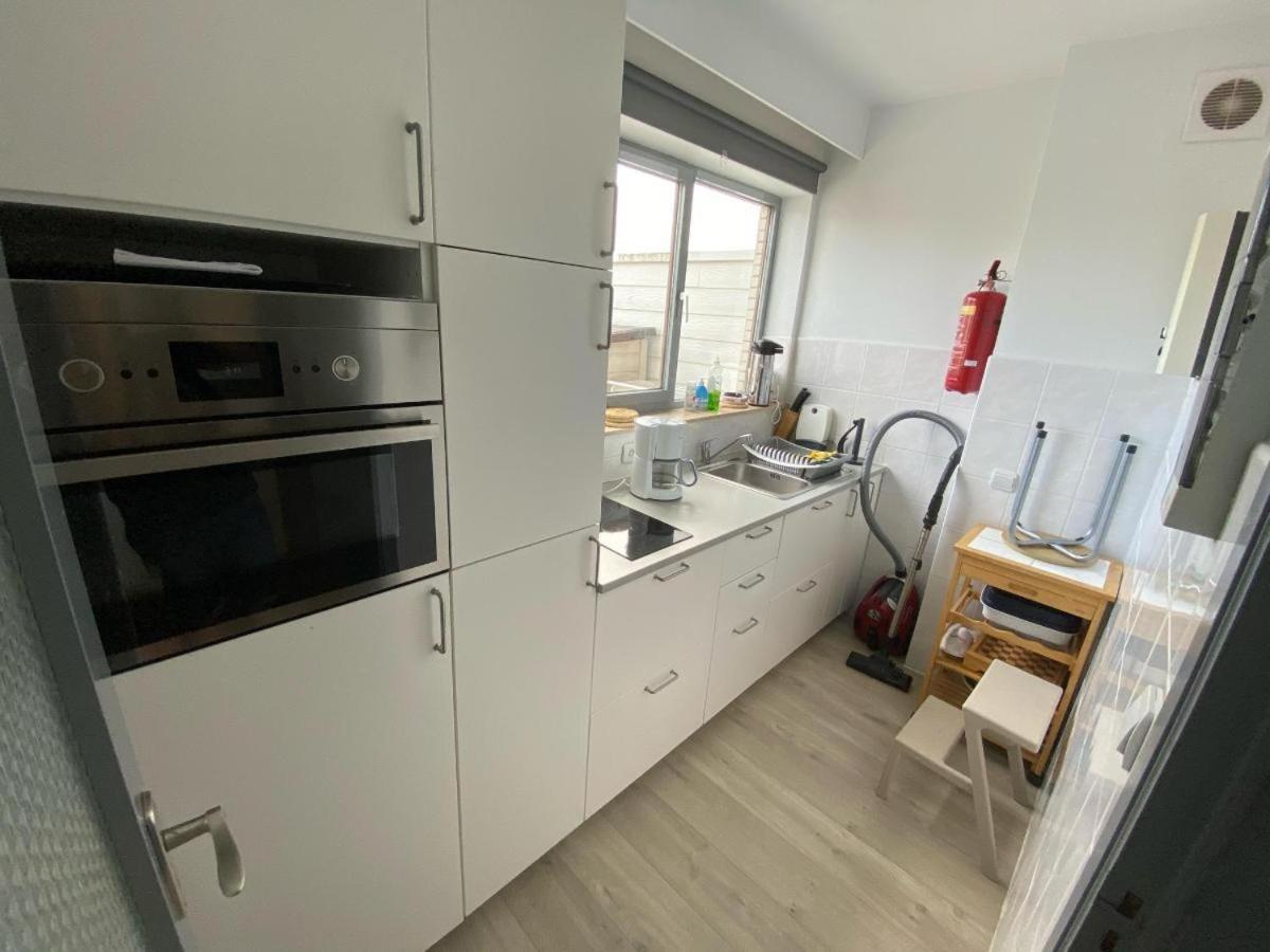 Roof Studio with Large Sun Terrace in Middelkerke view 2