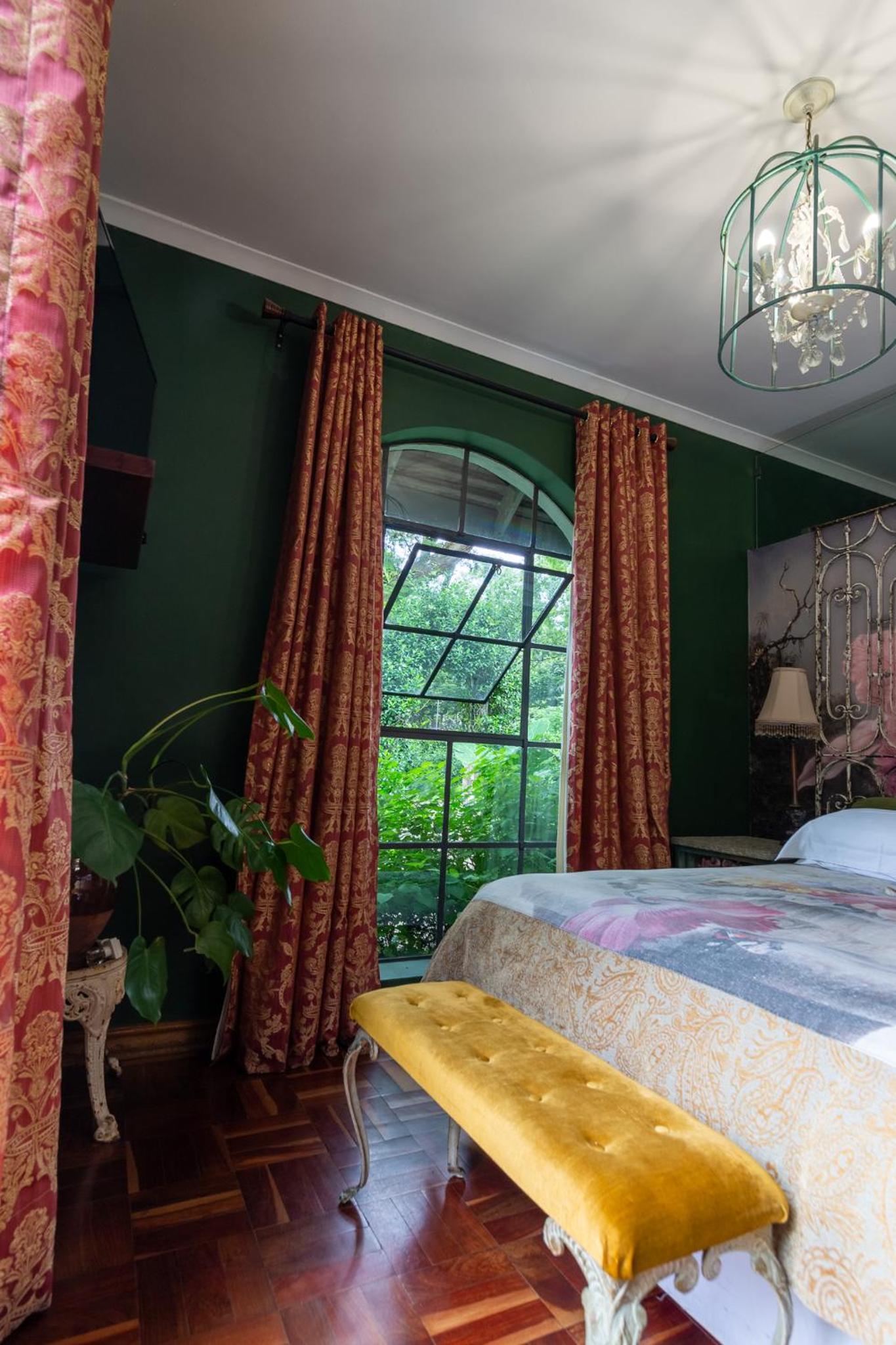 Festina Lente Guesthouse