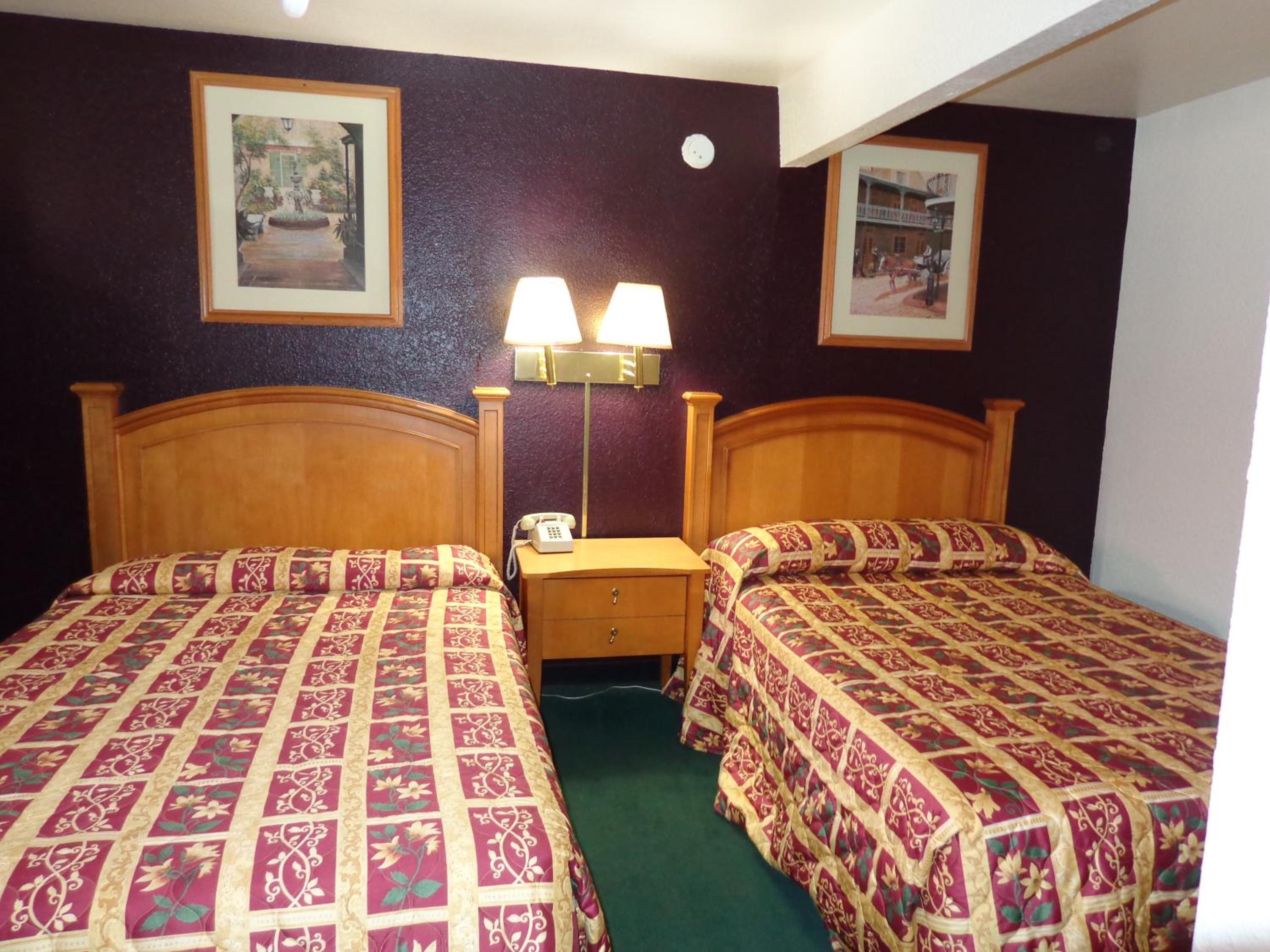 Knights Inn Phoenix at N Black Canyon Hwy view 5