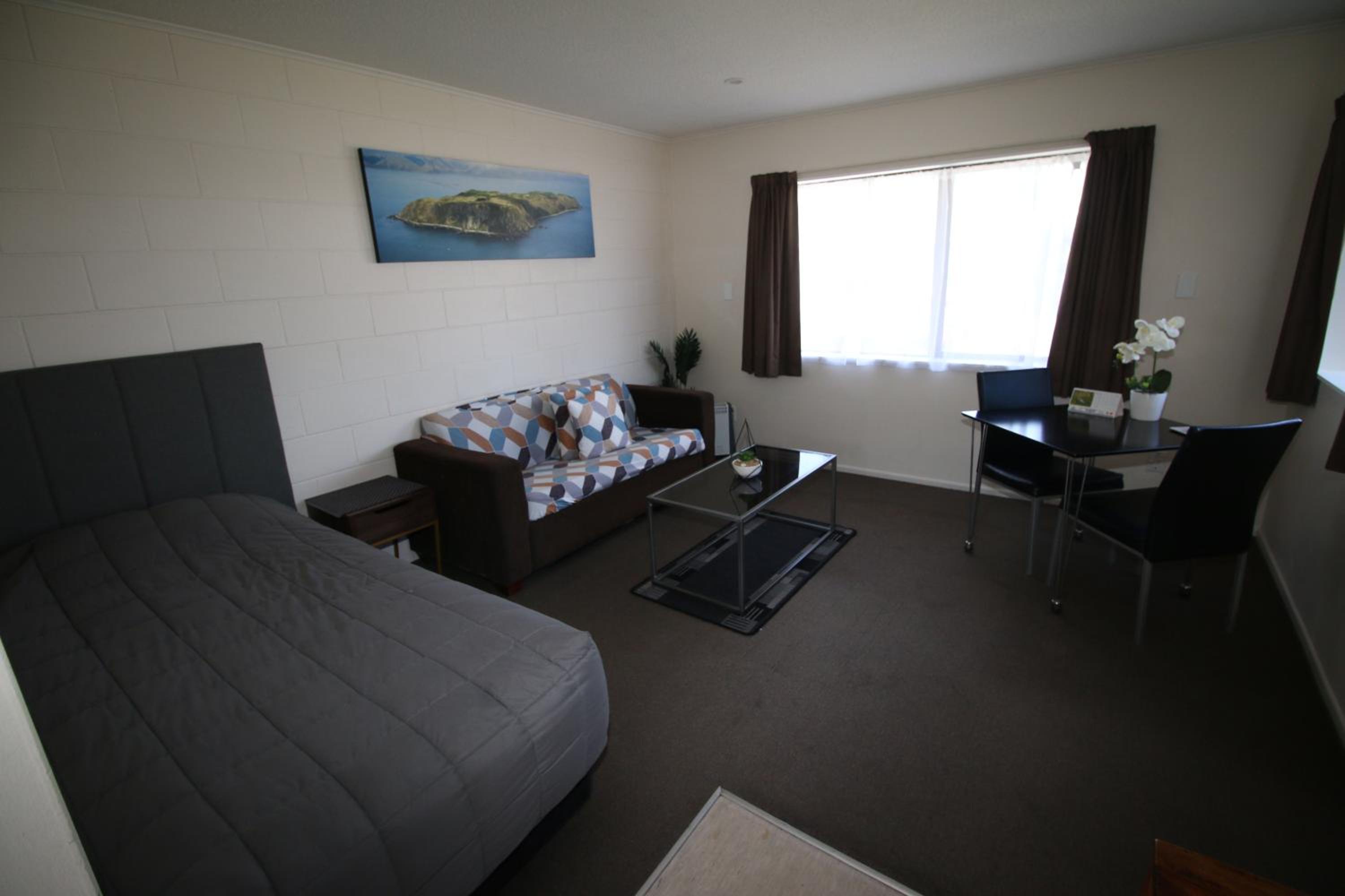 Foreshore Motor Lodge