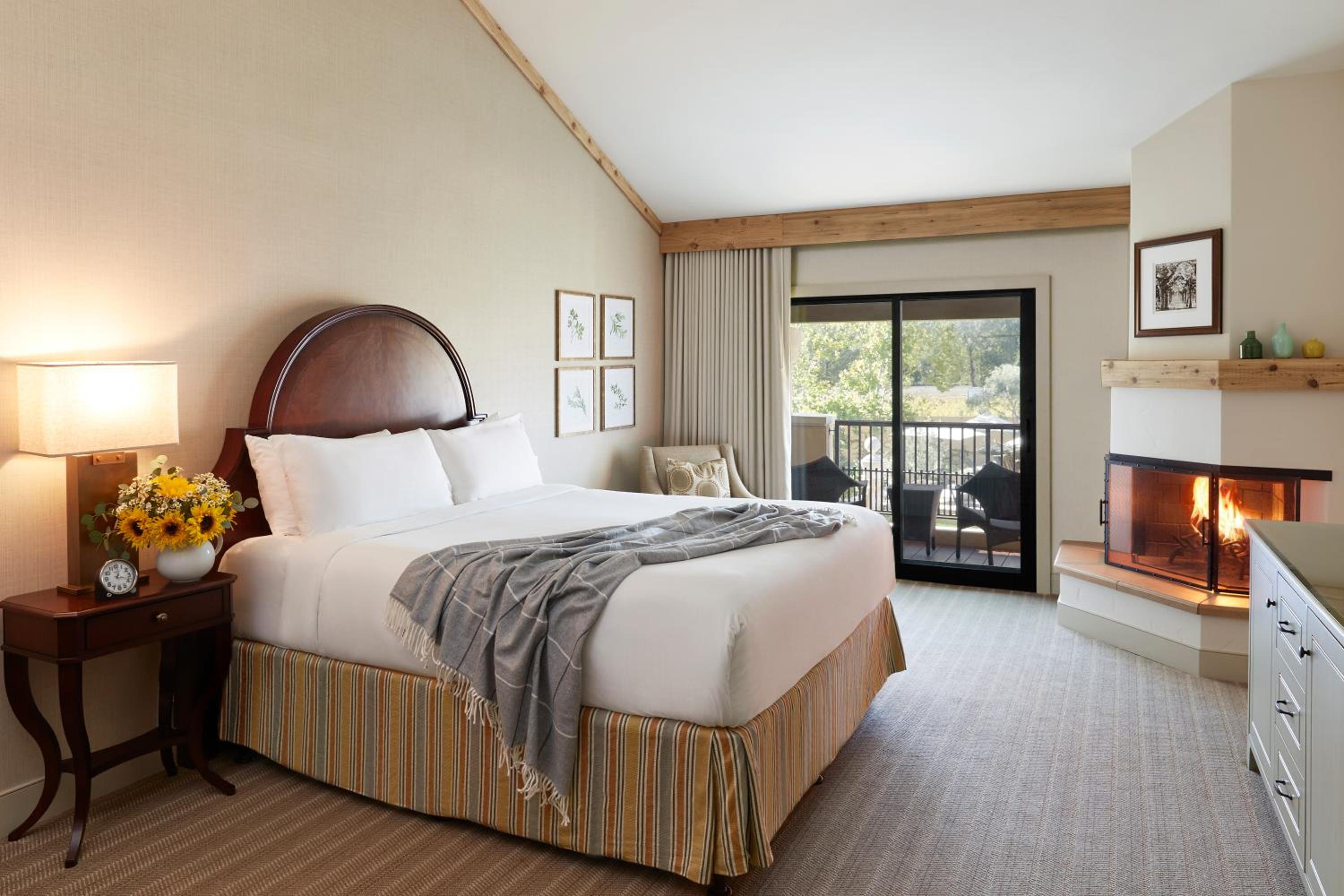 Yountville Vacations - Napa Valley Lodge - Property Image 12