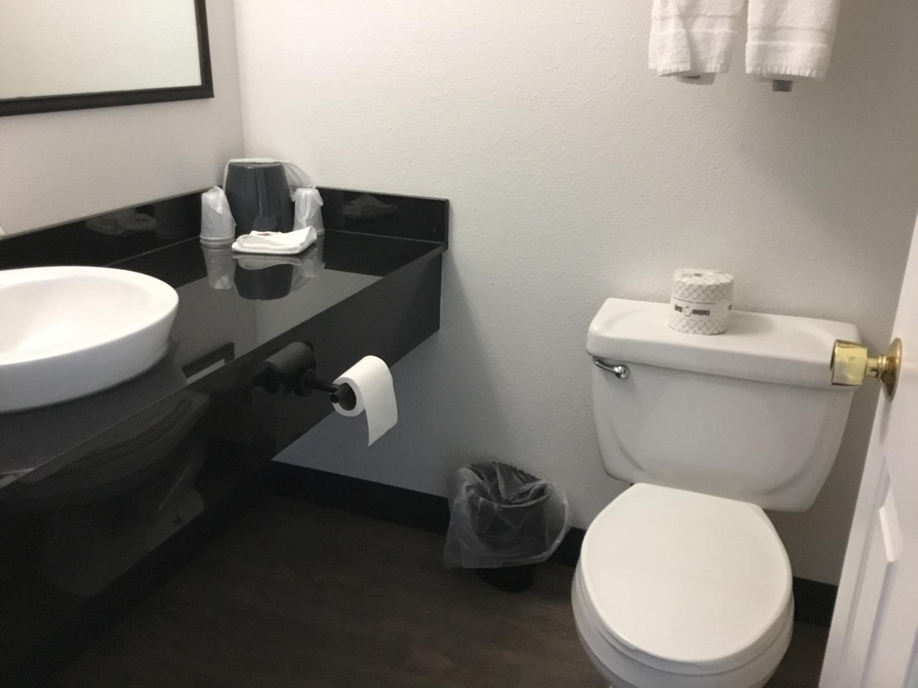 Baker City Vacations - Motel 6-Baker City, OR - Property Image 12