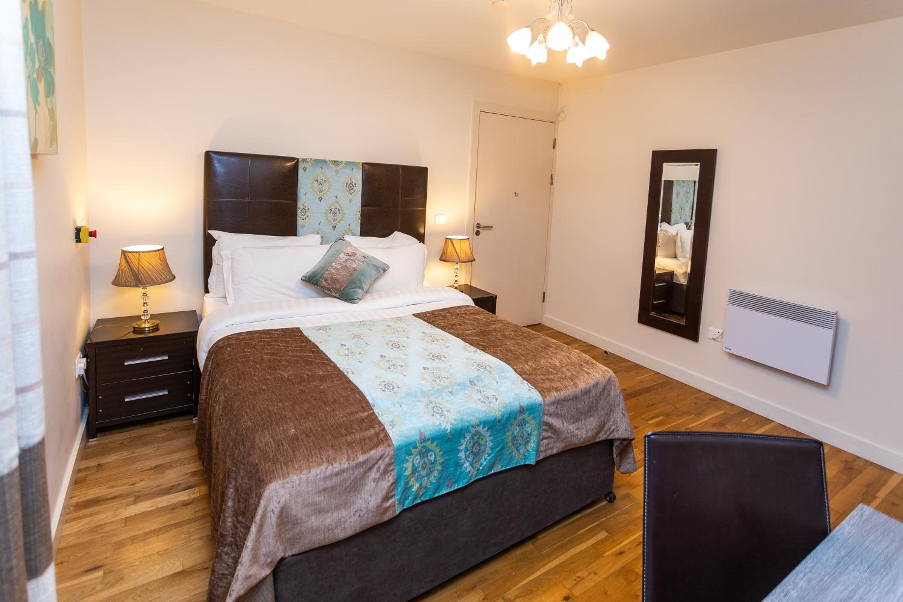 Avenue 10 en Killarney — hotel room