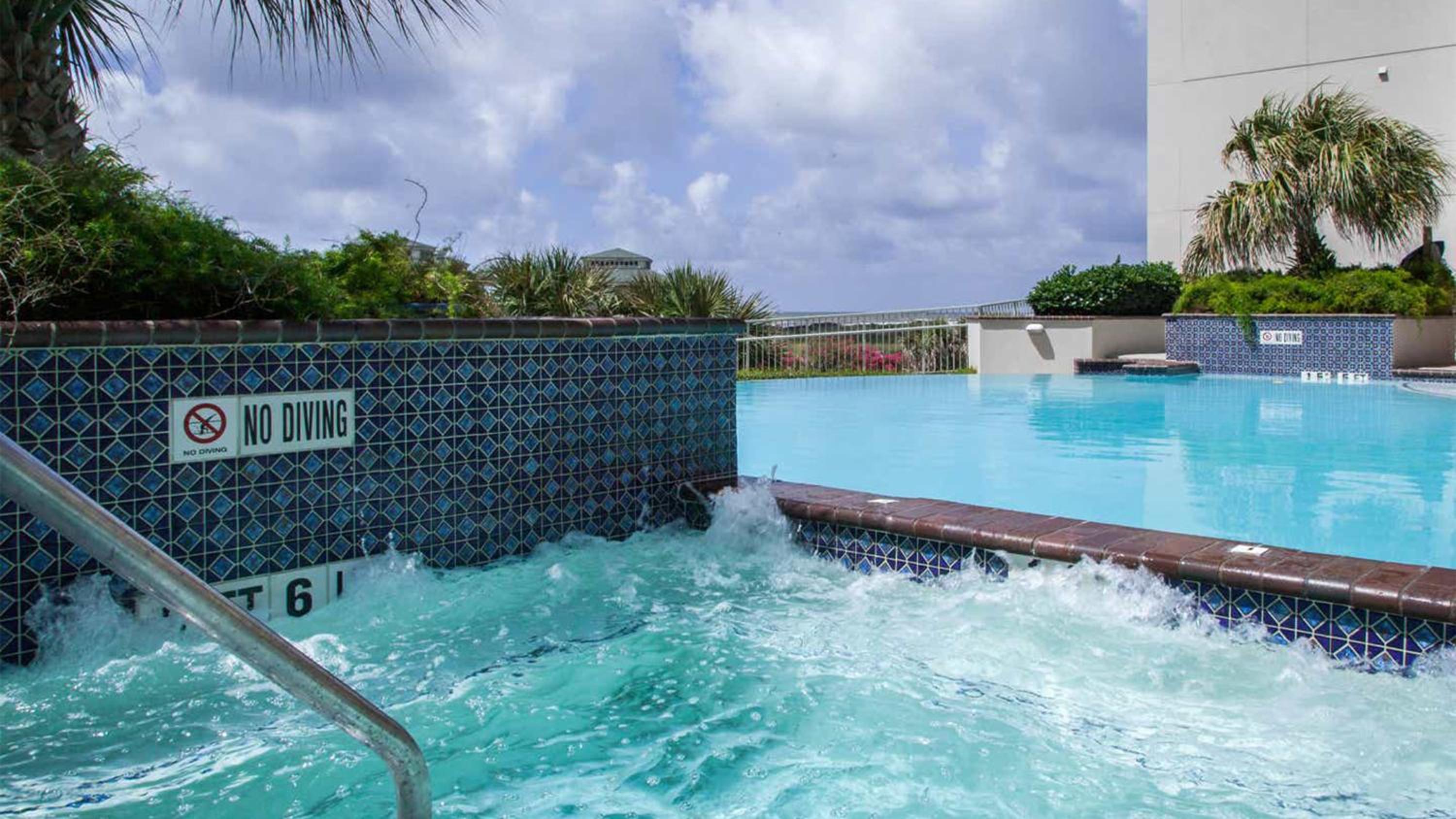 Holiday Inn Club Vacations Galveston Beach Resort