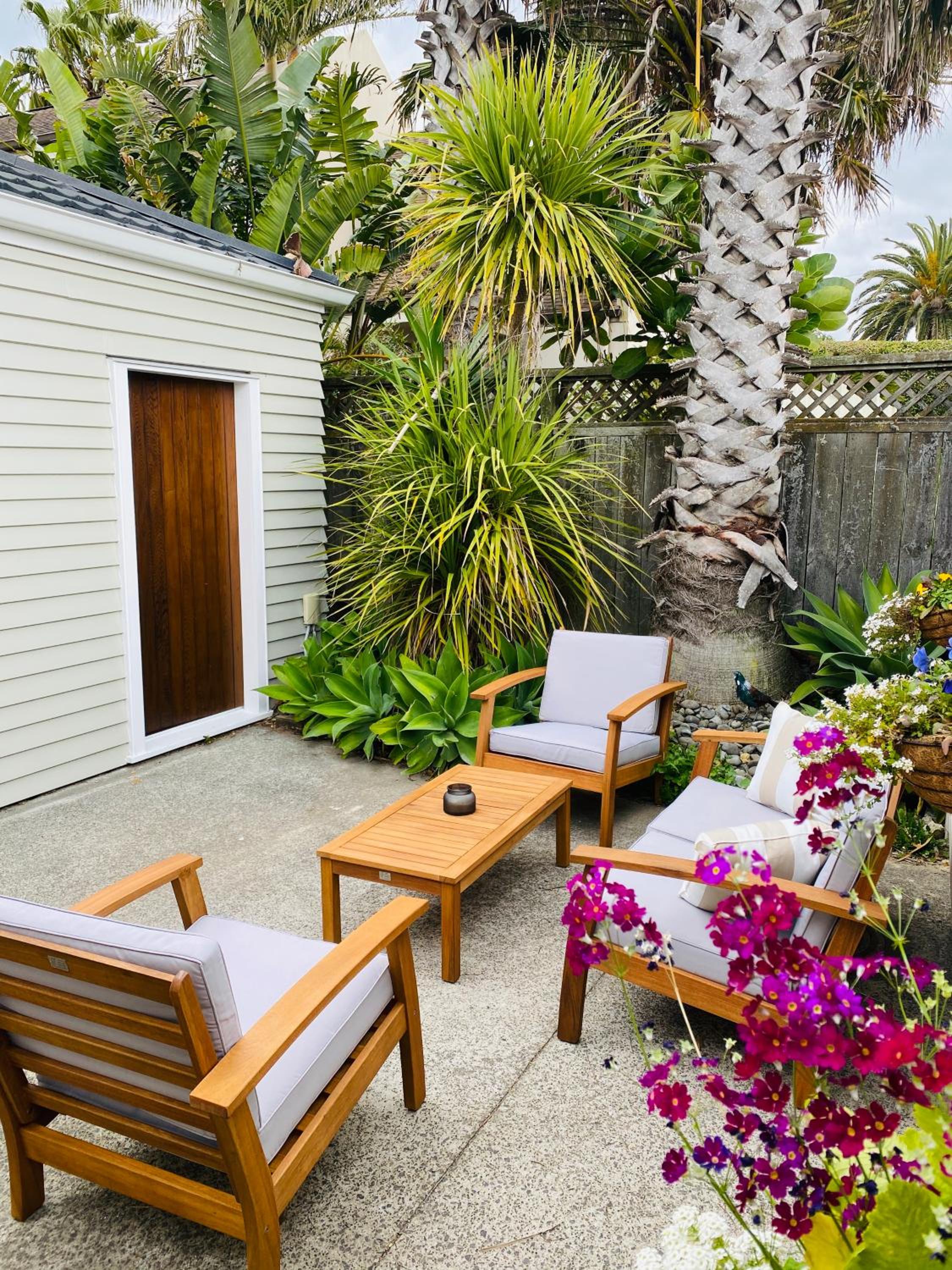 Takapuna Guest House