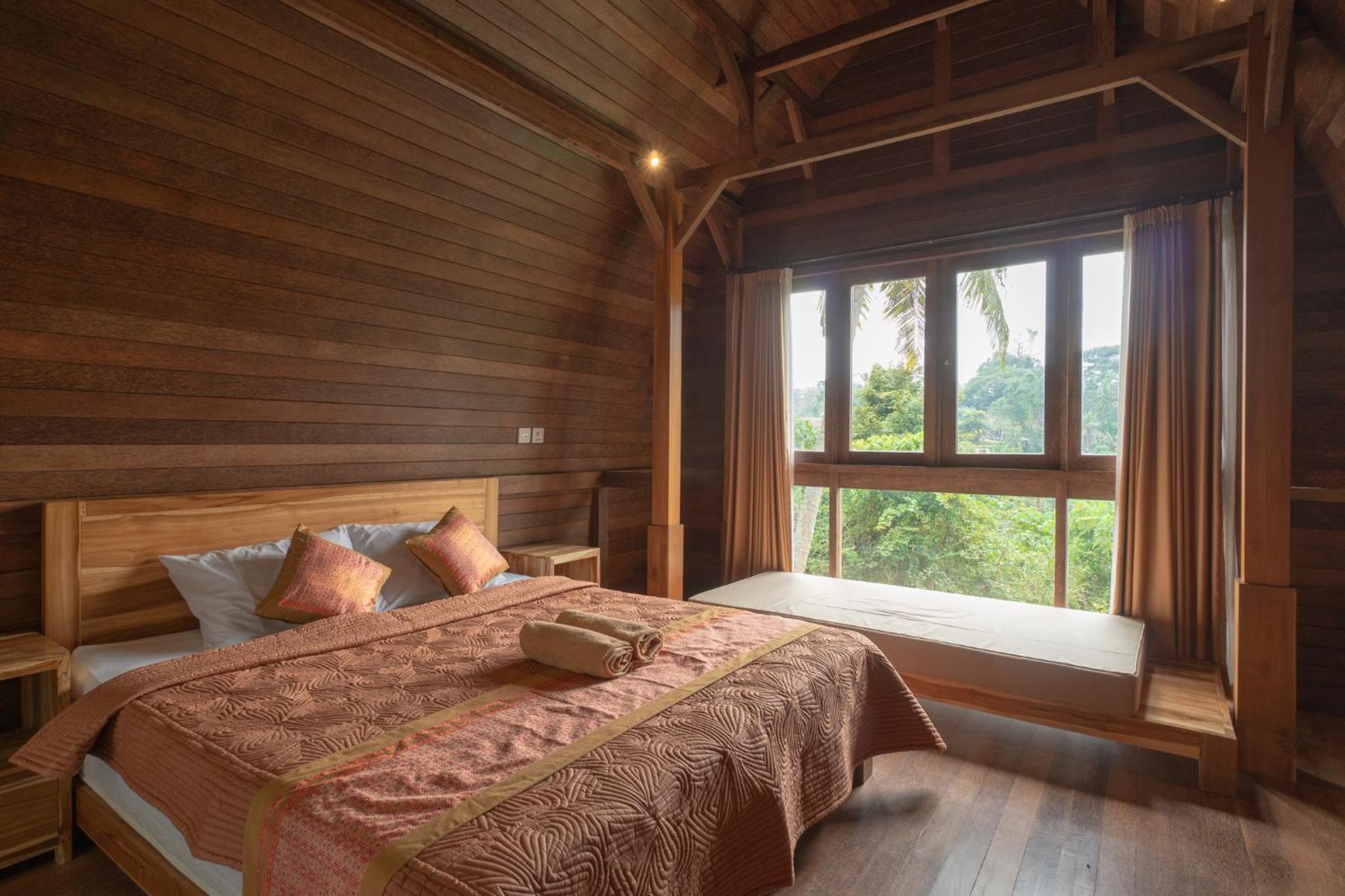 Pondok Nini Bungalow by Bukit Vista view 3