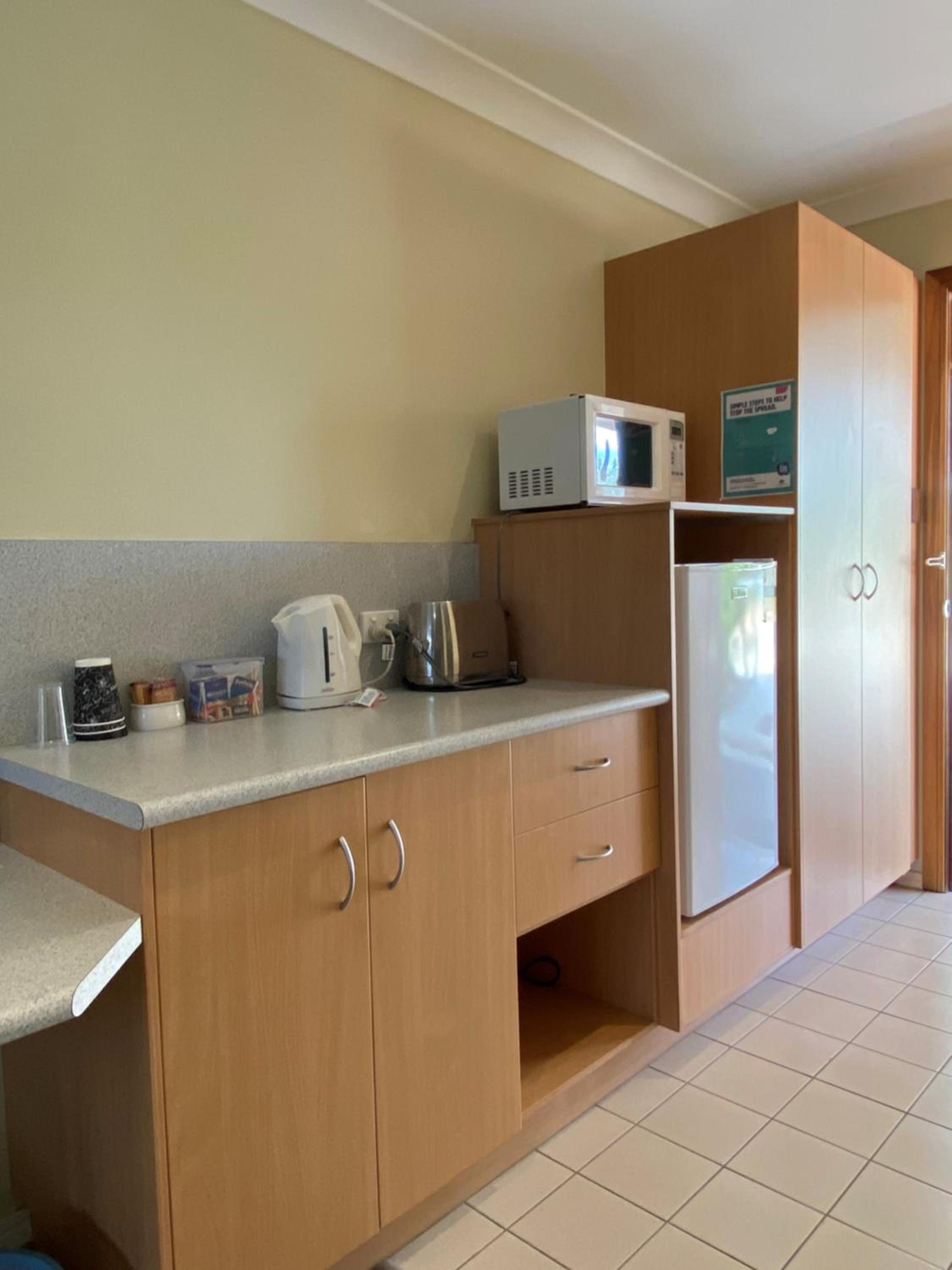 Country Roads Motor Inn Gayndah