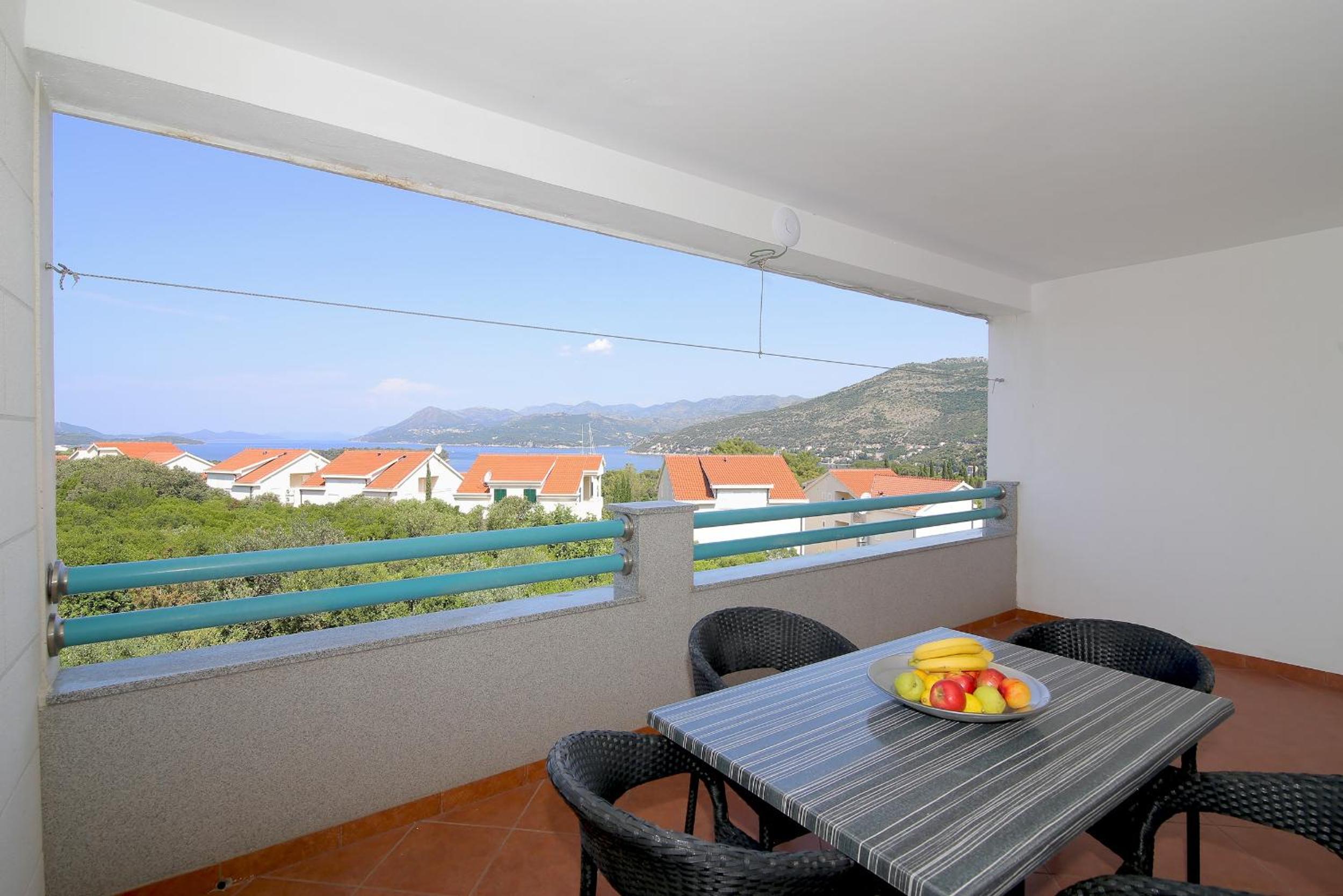 Villa Antea Apartments with Free Parking