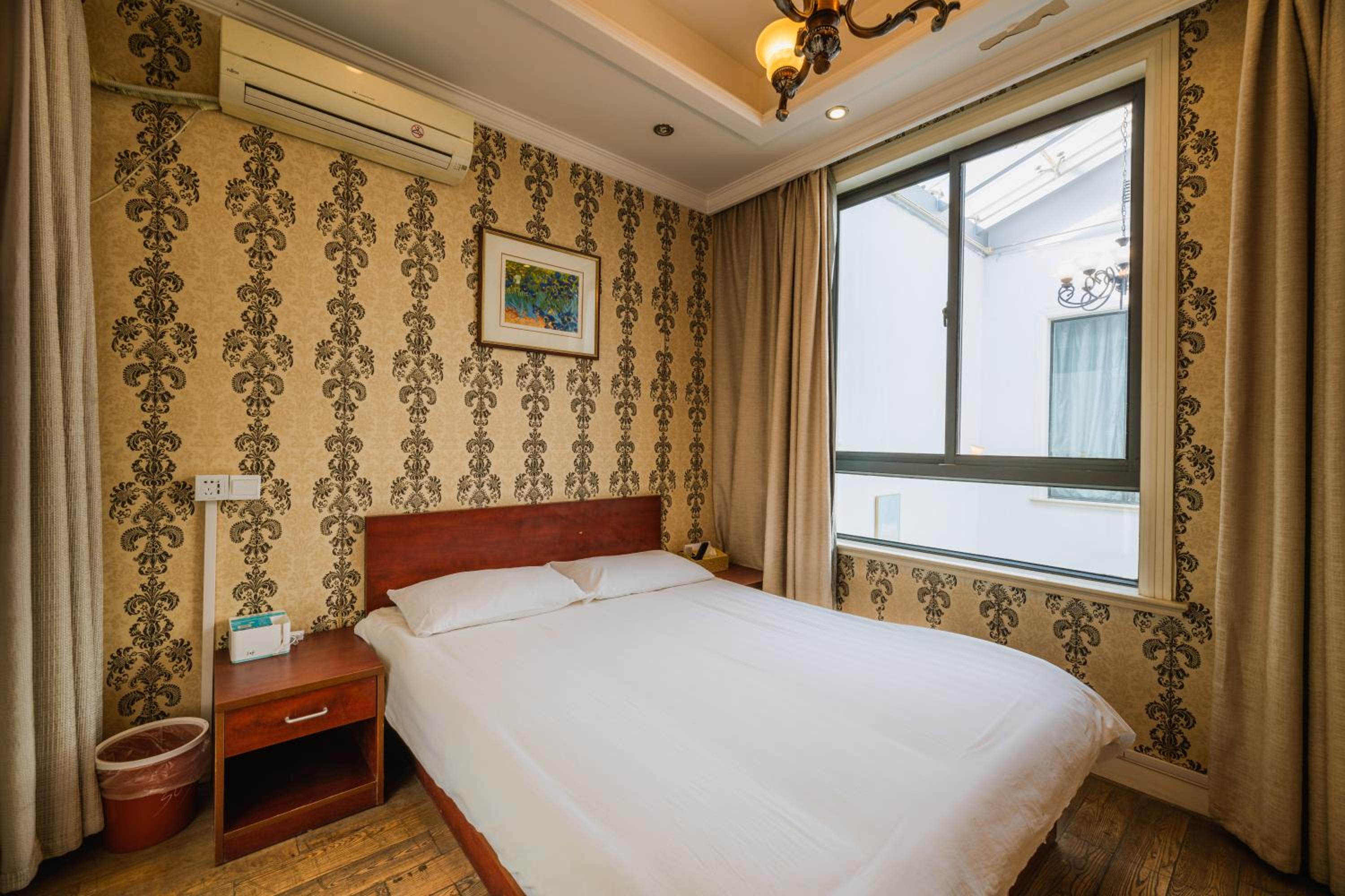 Boyi Apartment - Shanghai National Convention and Exhibition Center Branch