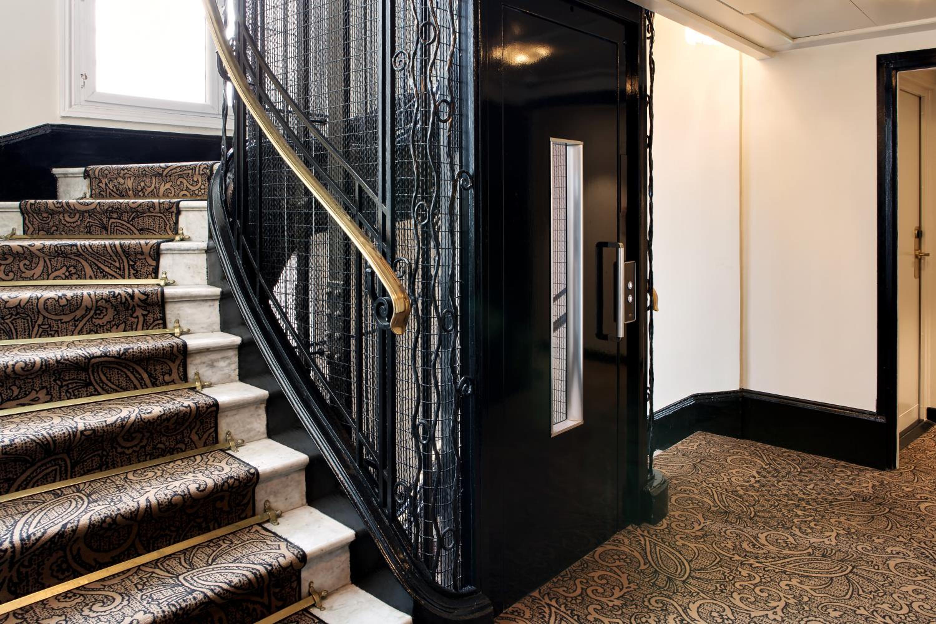 Hôtel Rochechouart 14