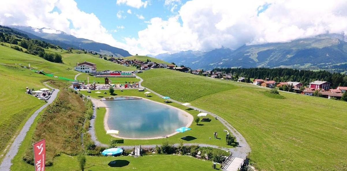 grosses Ferienhaus mit Sauna im Skigeb. Obersaxen