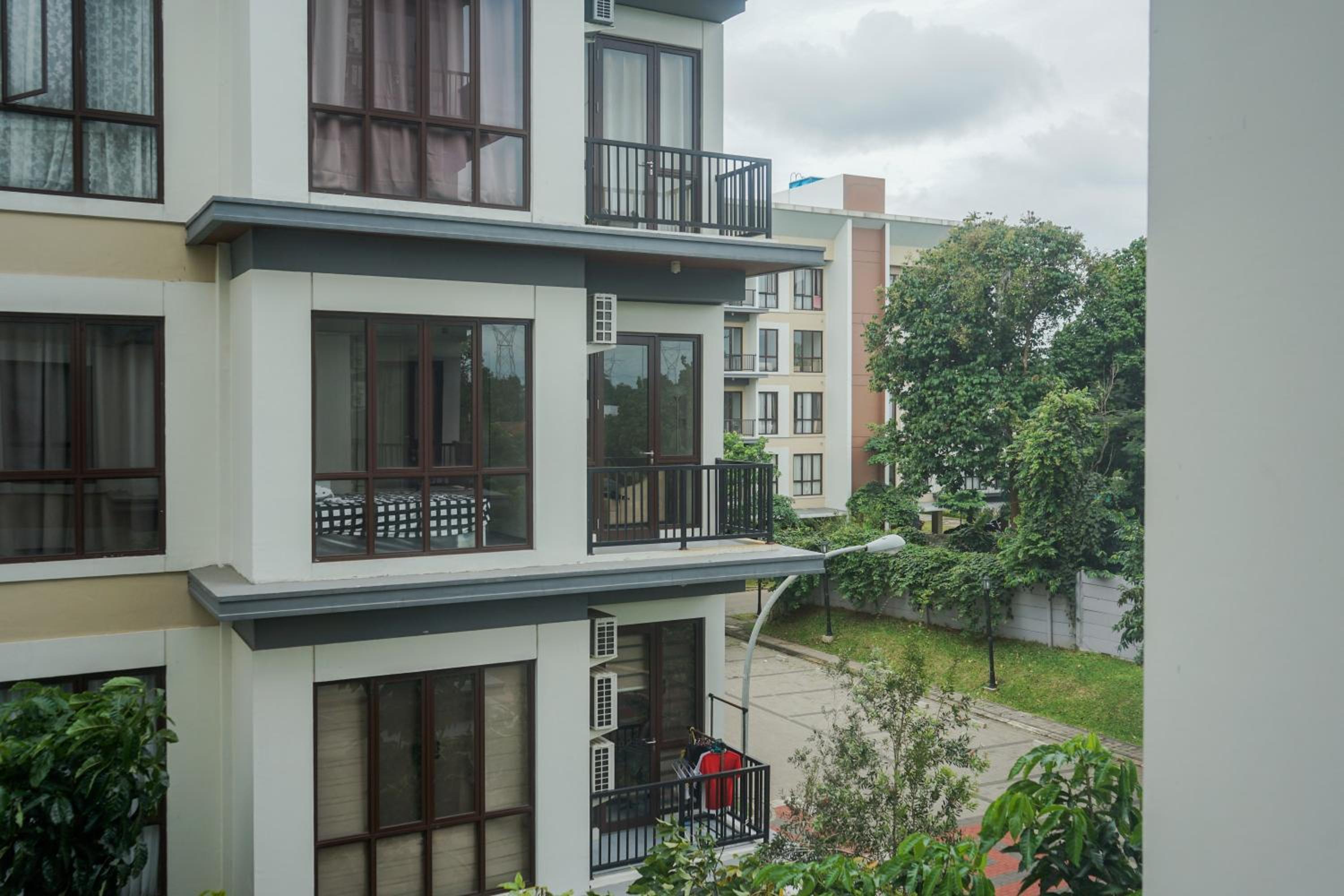 Gorgeous and Relaxing 1BR Asatti Apartment By Travelio view 5
