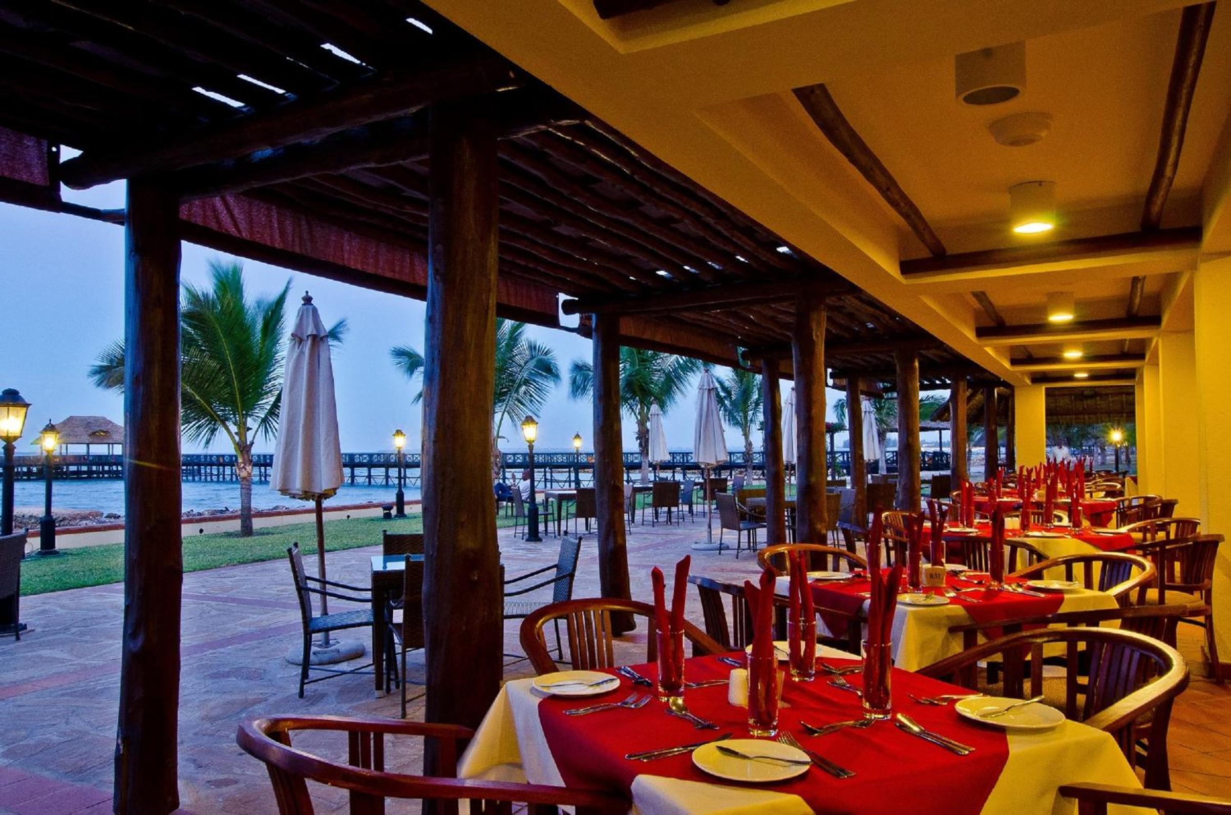 White Sands Hotel