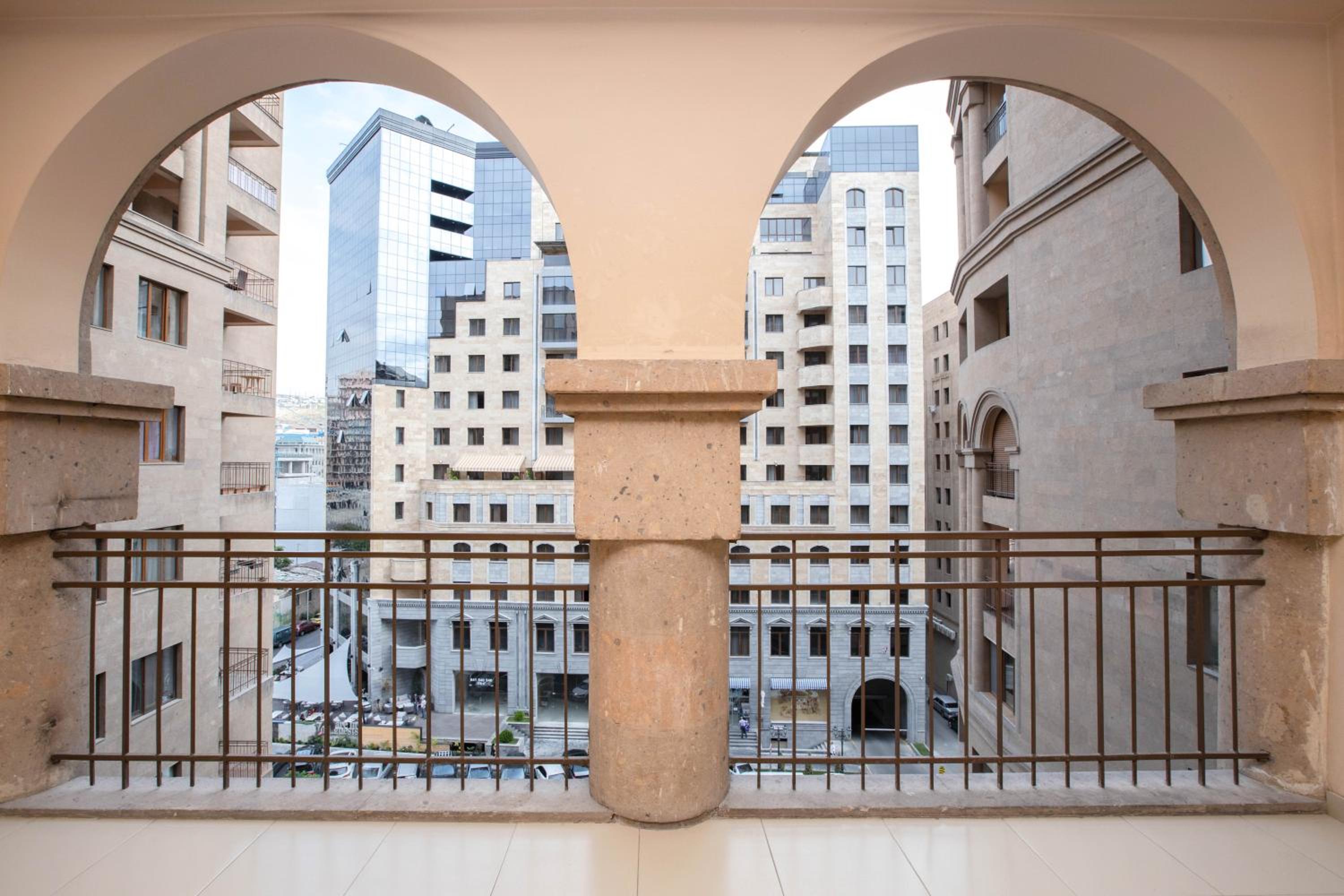 Apart-Hotel on Amiryan 4-6