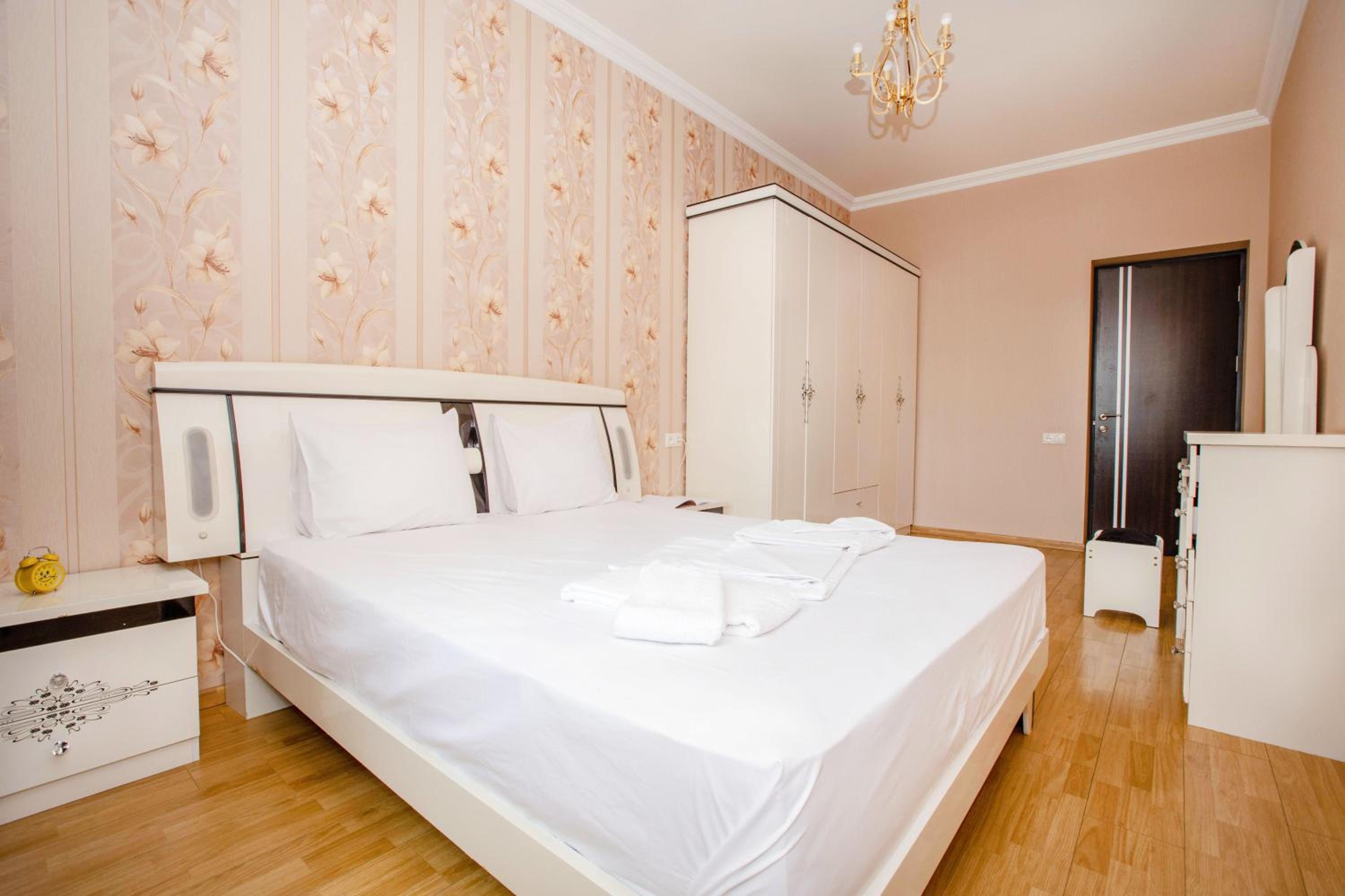 Apart-Hotel on Amiryan 4-6