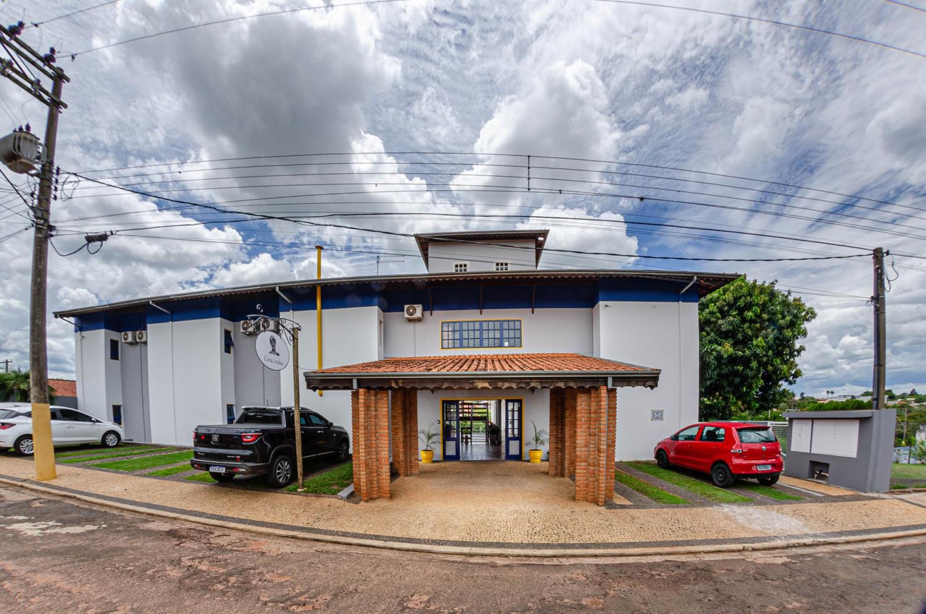 Hotel Pousada Dona Emilia - Image 1