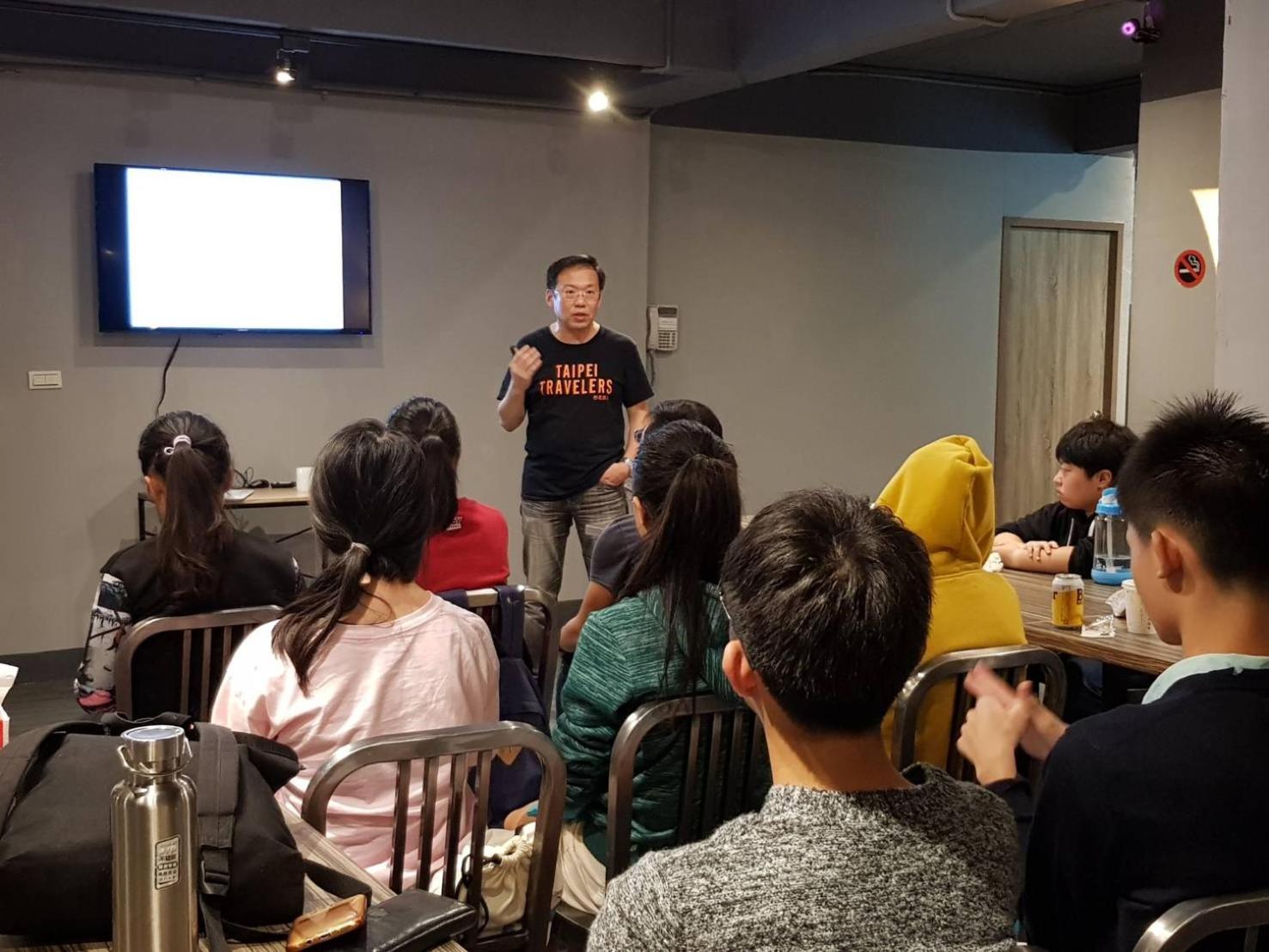 Taipei Travelers International Hostel