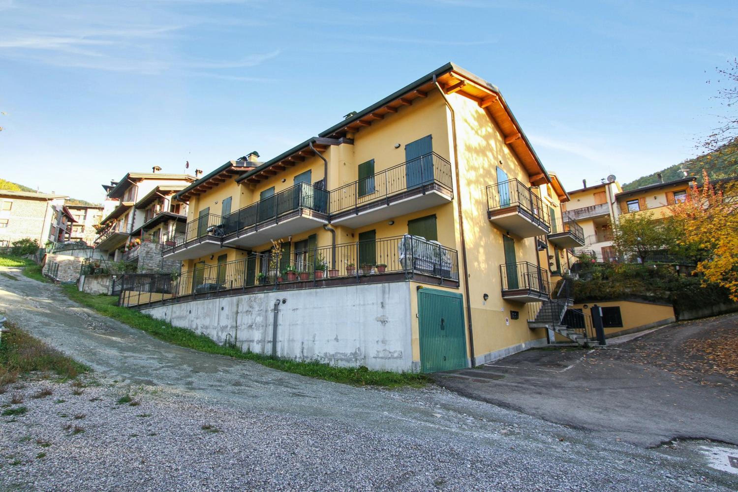 Cozy apartment in Riolunato with mountain view