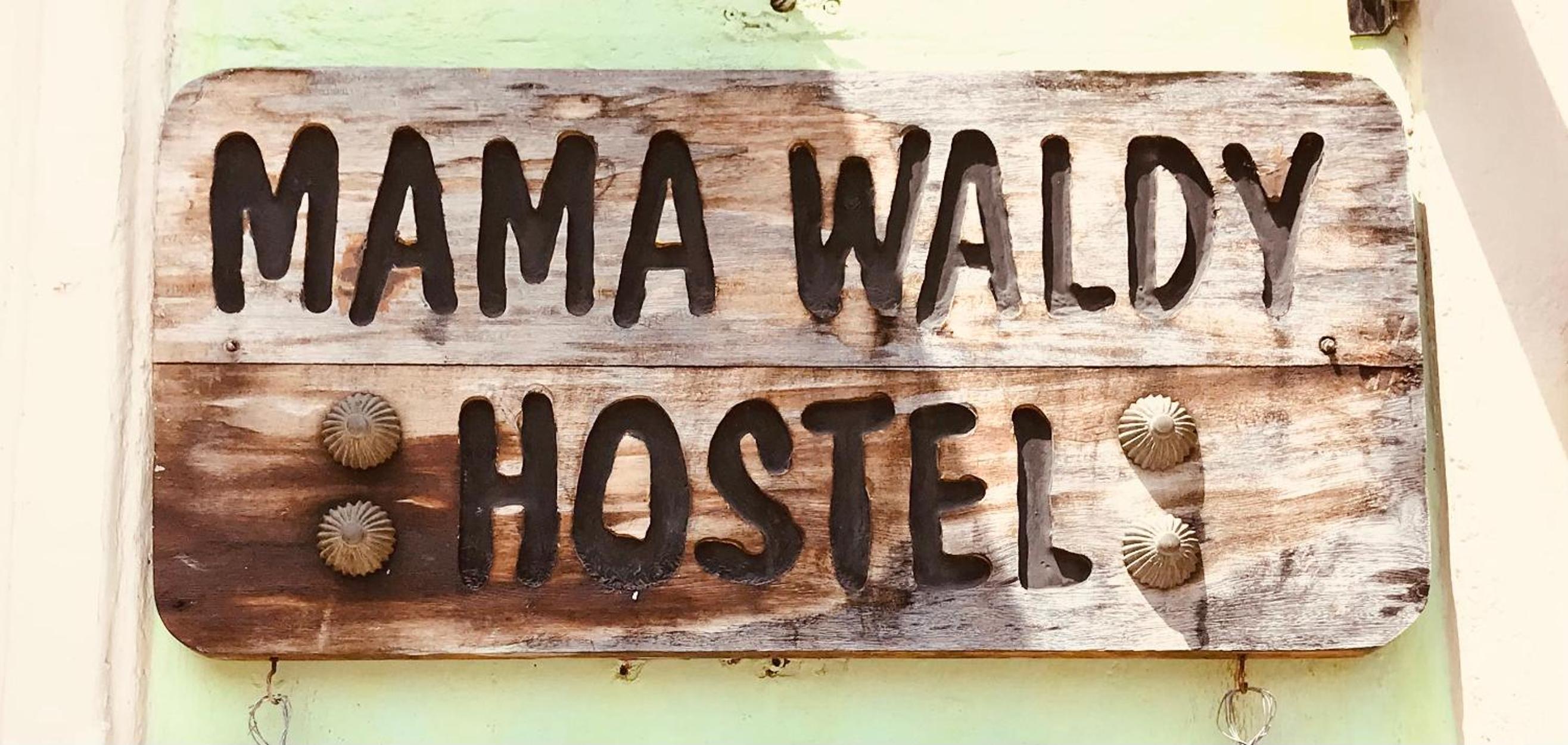 Casa Mamá Waldy Hostel