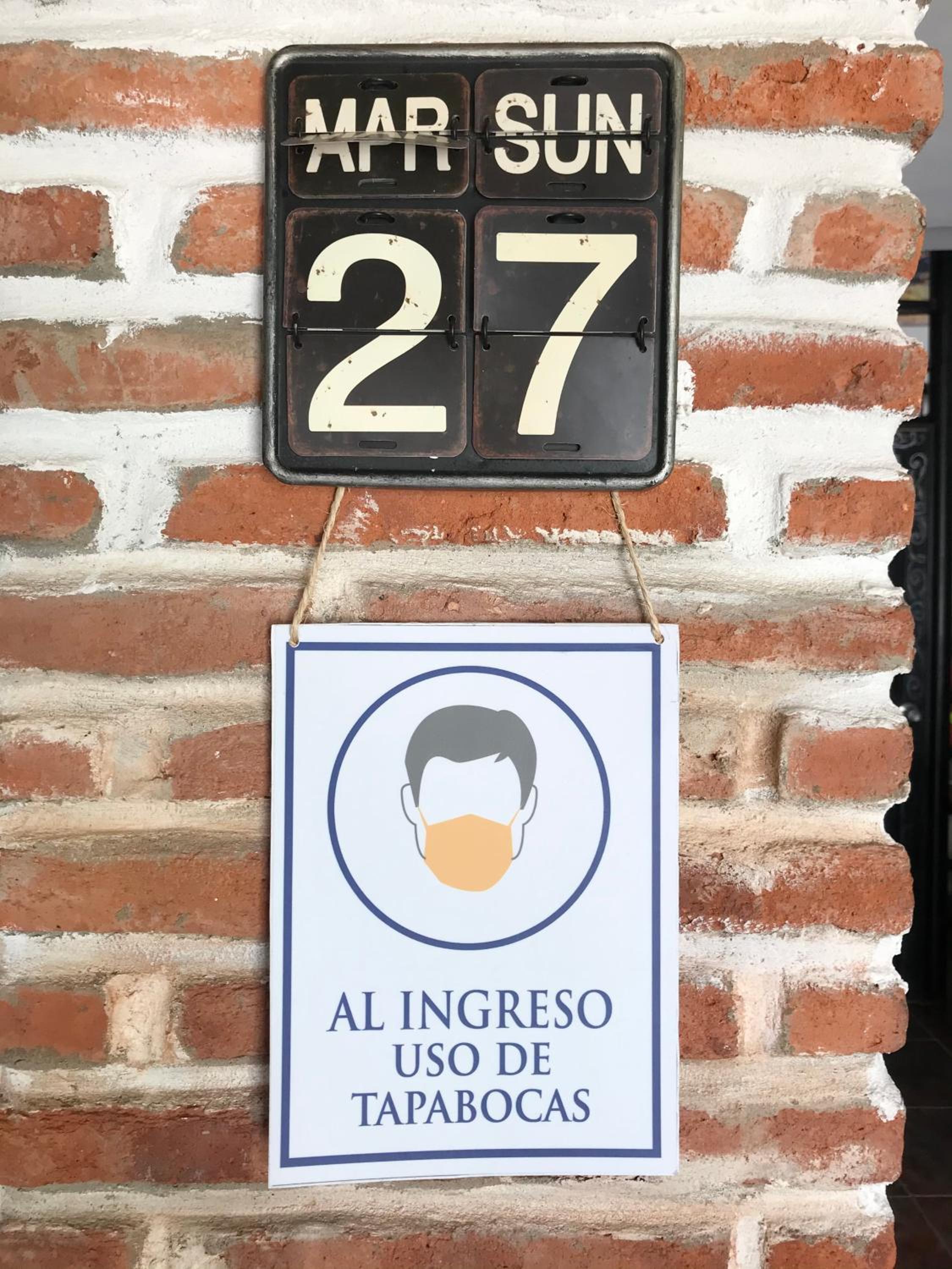 Casa Mamá Waldy Hostel