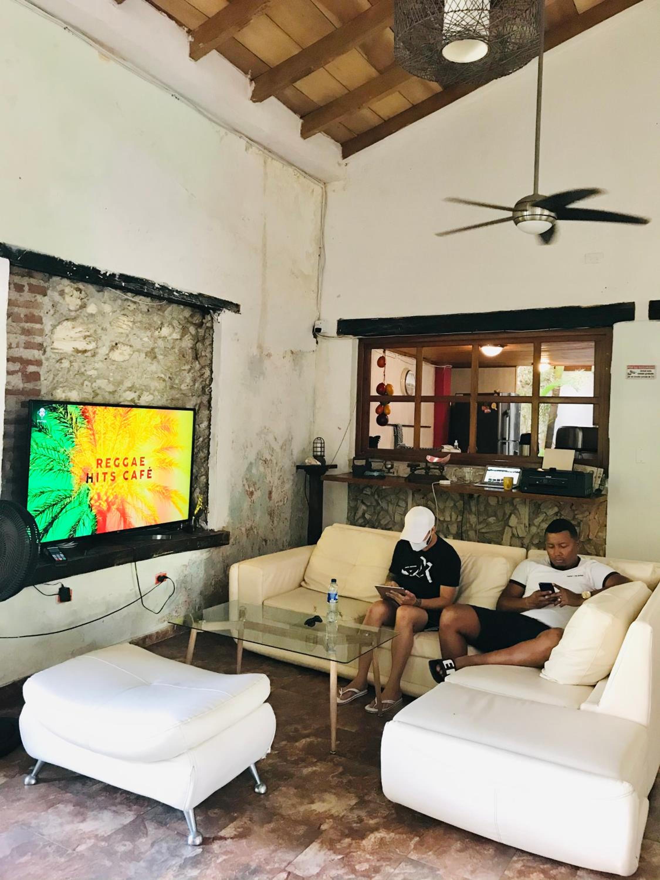 lounge