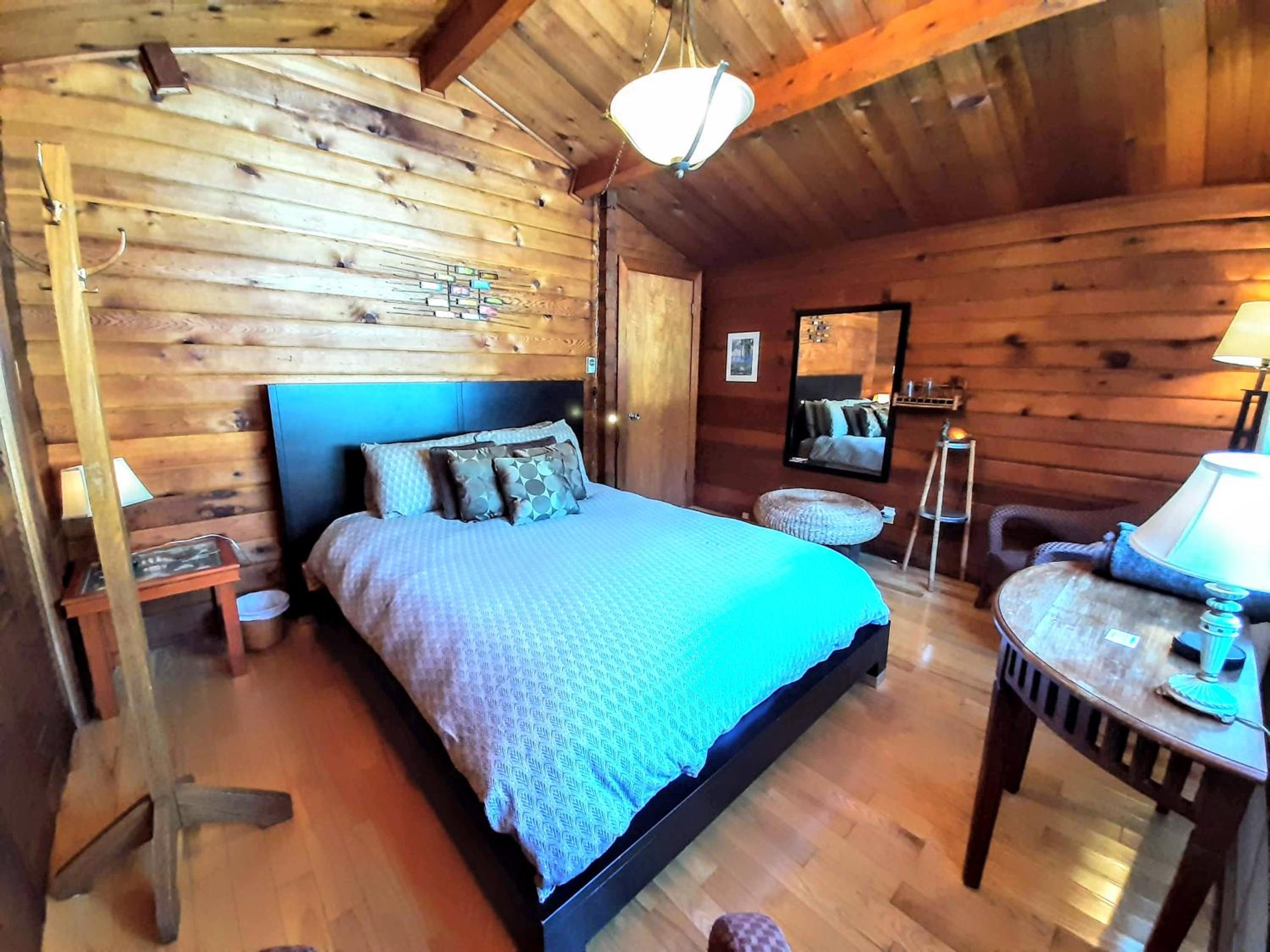 Gîte le 308 Chambre bord de l'eau oka
