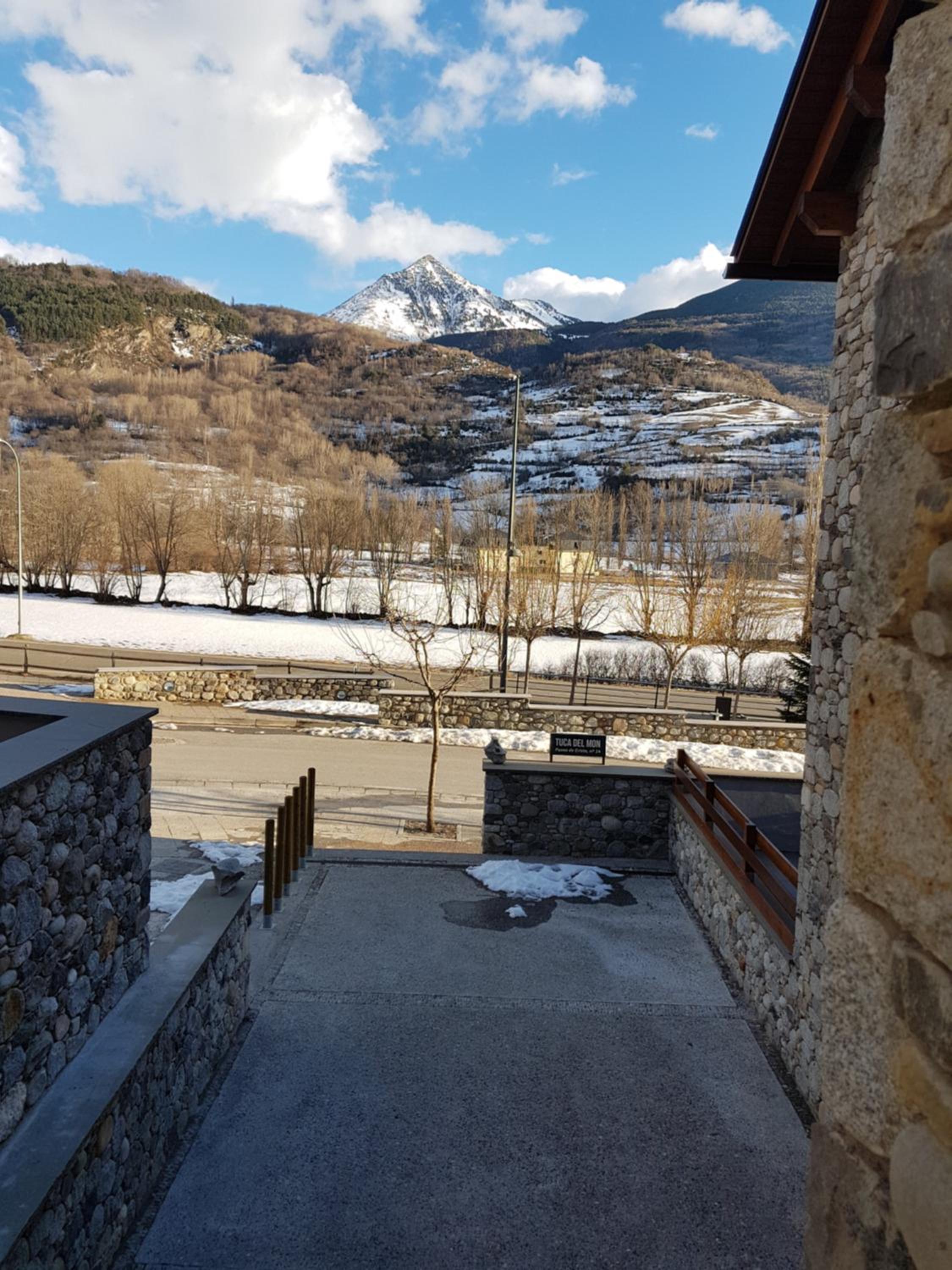 Home In Benasque view 5