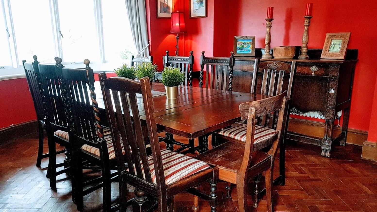 The Old Sea Captain's House, Aberporth view 4