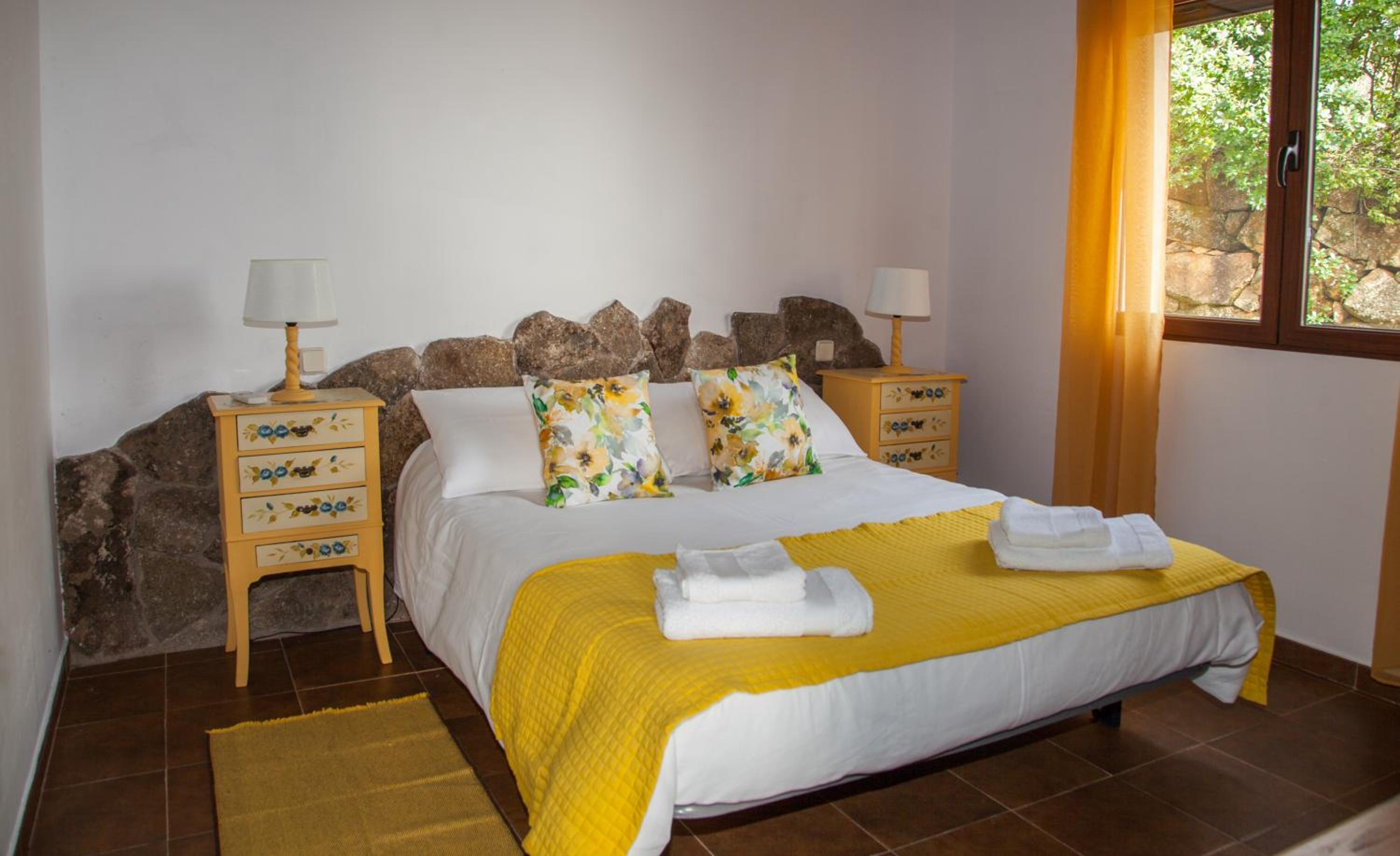 Finca La Sayuela view 2