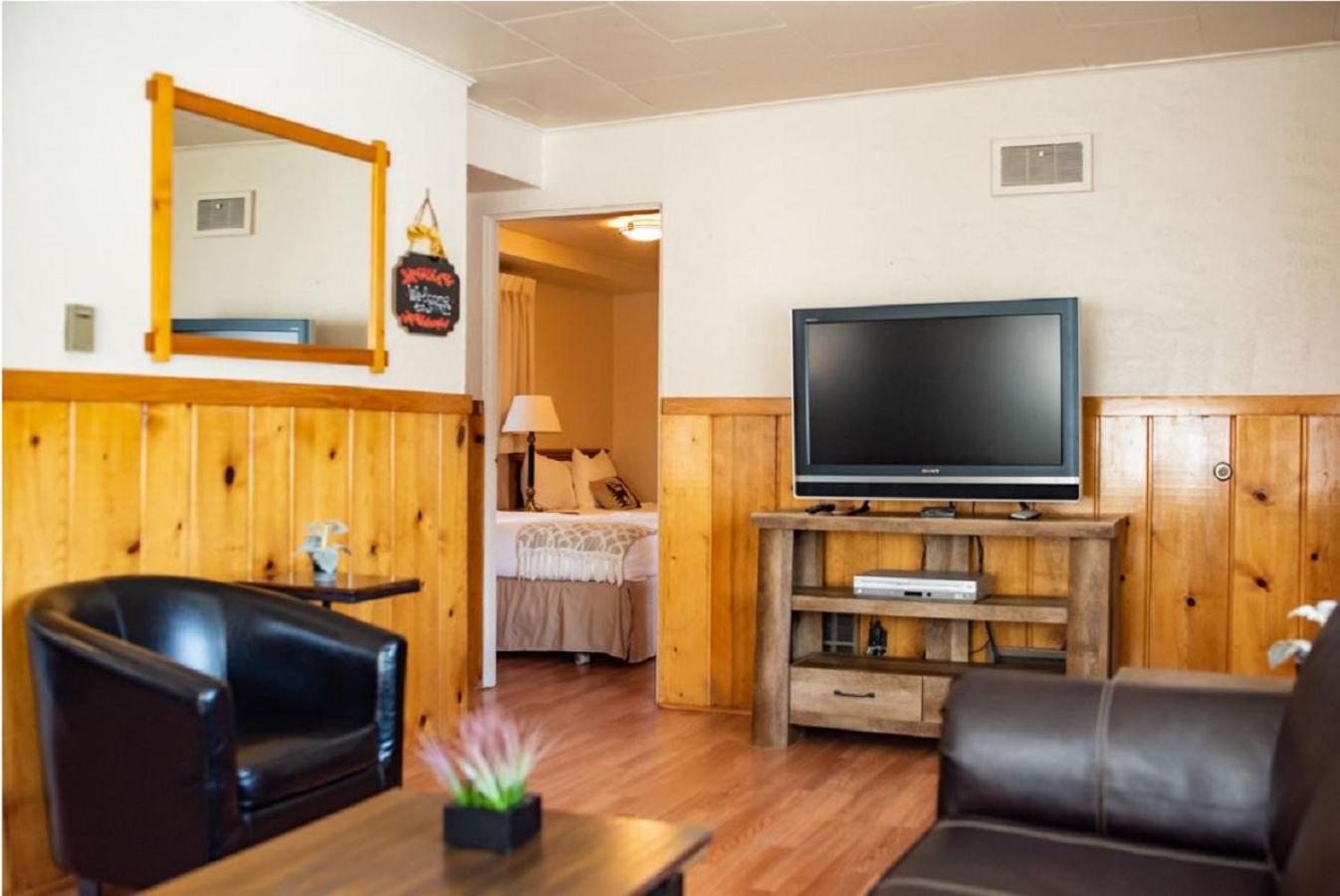 Alpine Trail Ridge Inn - Property Image 79