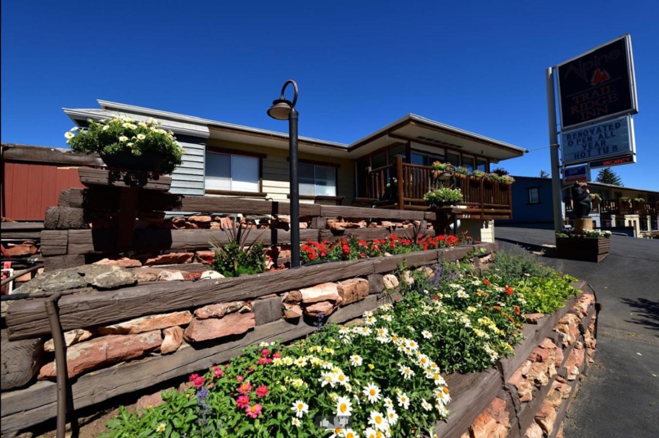 Alpine Trail Ridge Inn - Property Image 49
