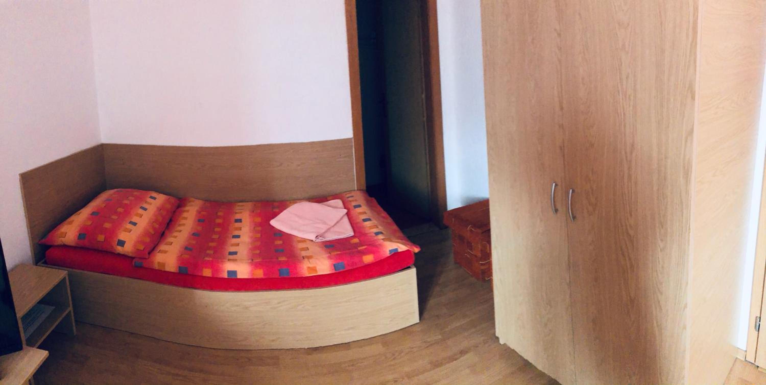 Photo 11