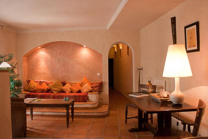 Darcilla Guest House