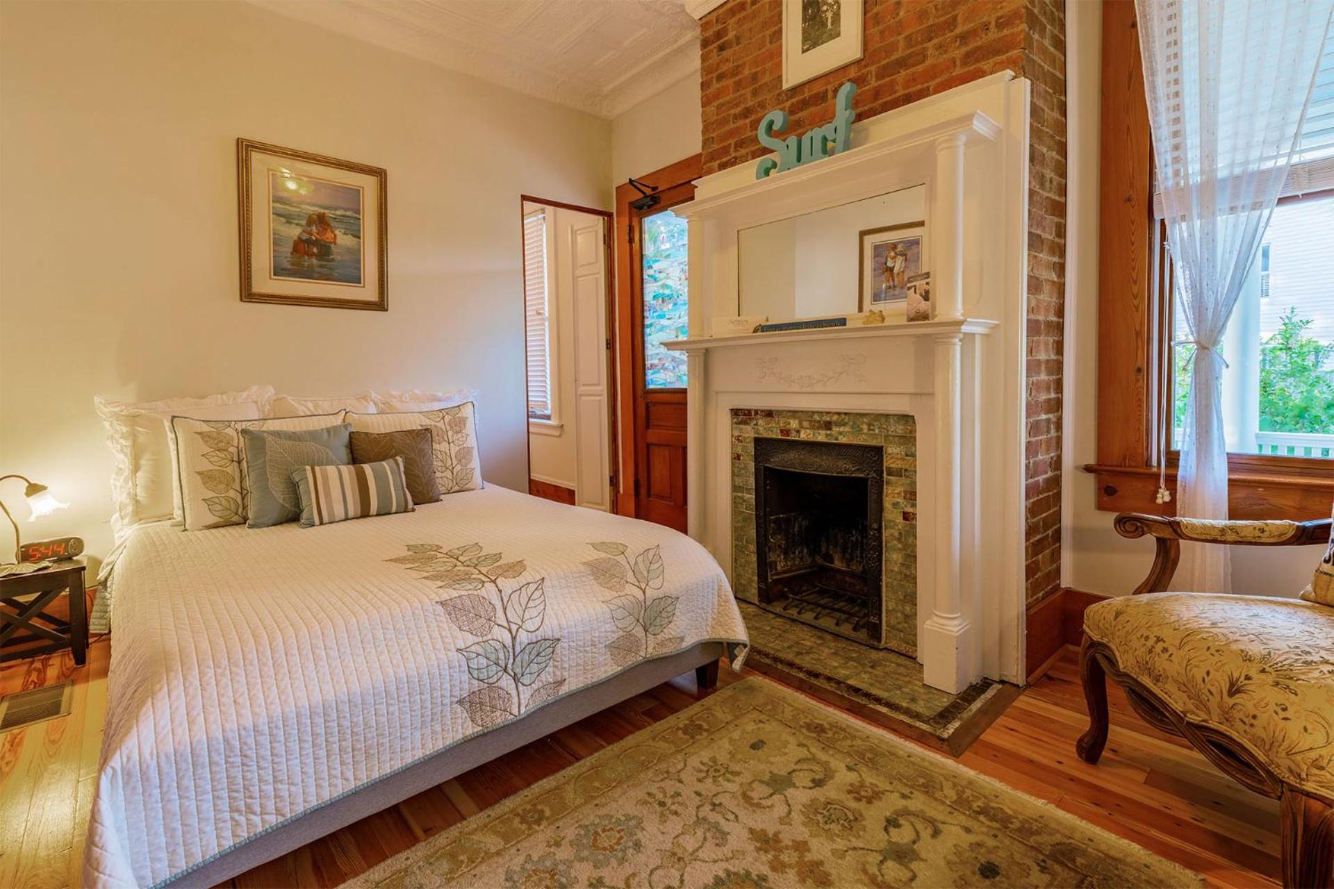 Surf Song Bed & Breakfast