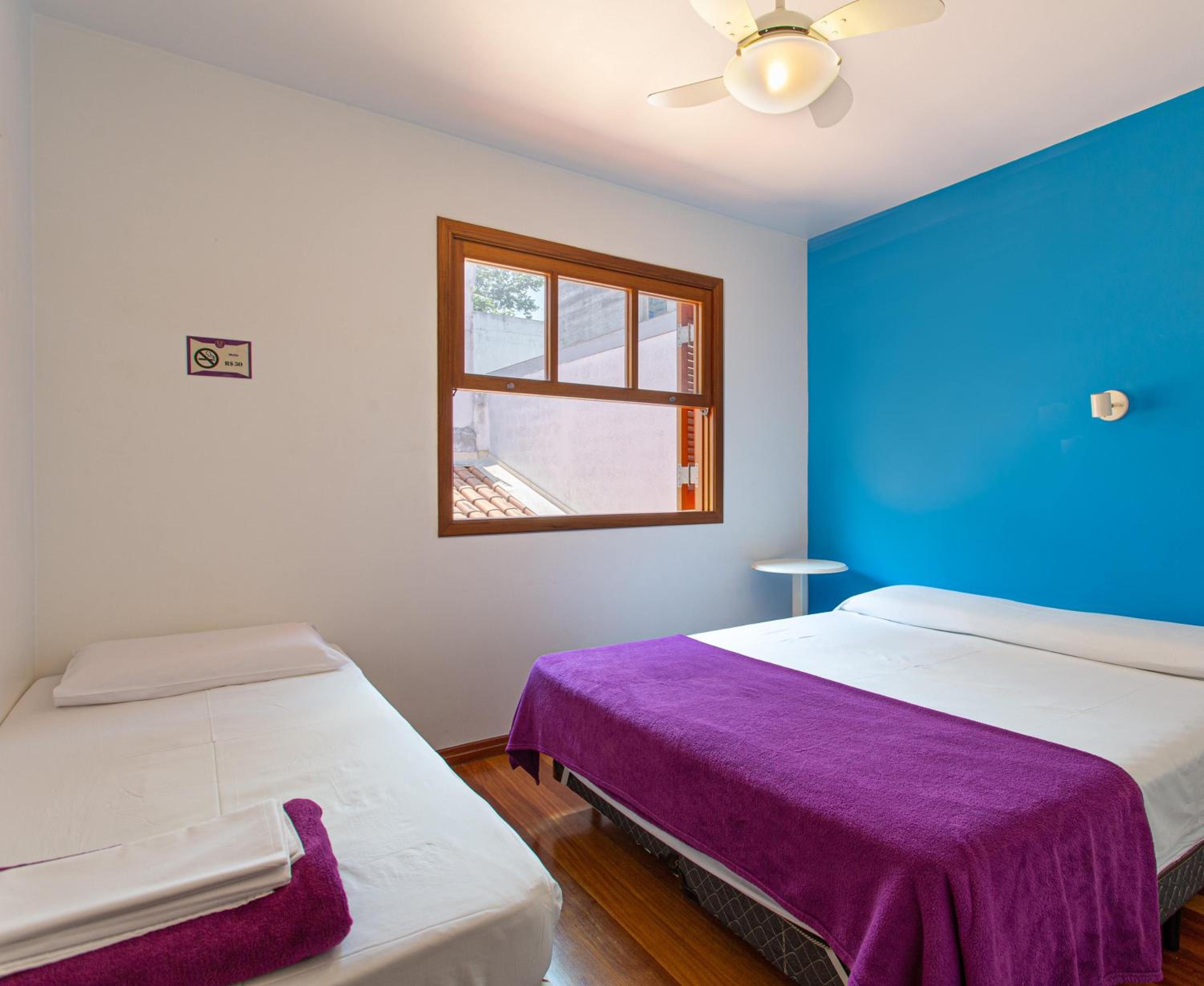 MADÁ Hostel