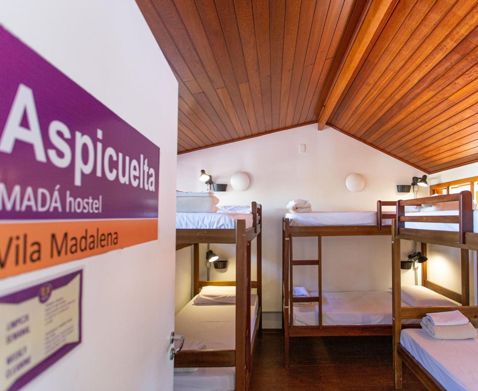 MADÁ Hostel