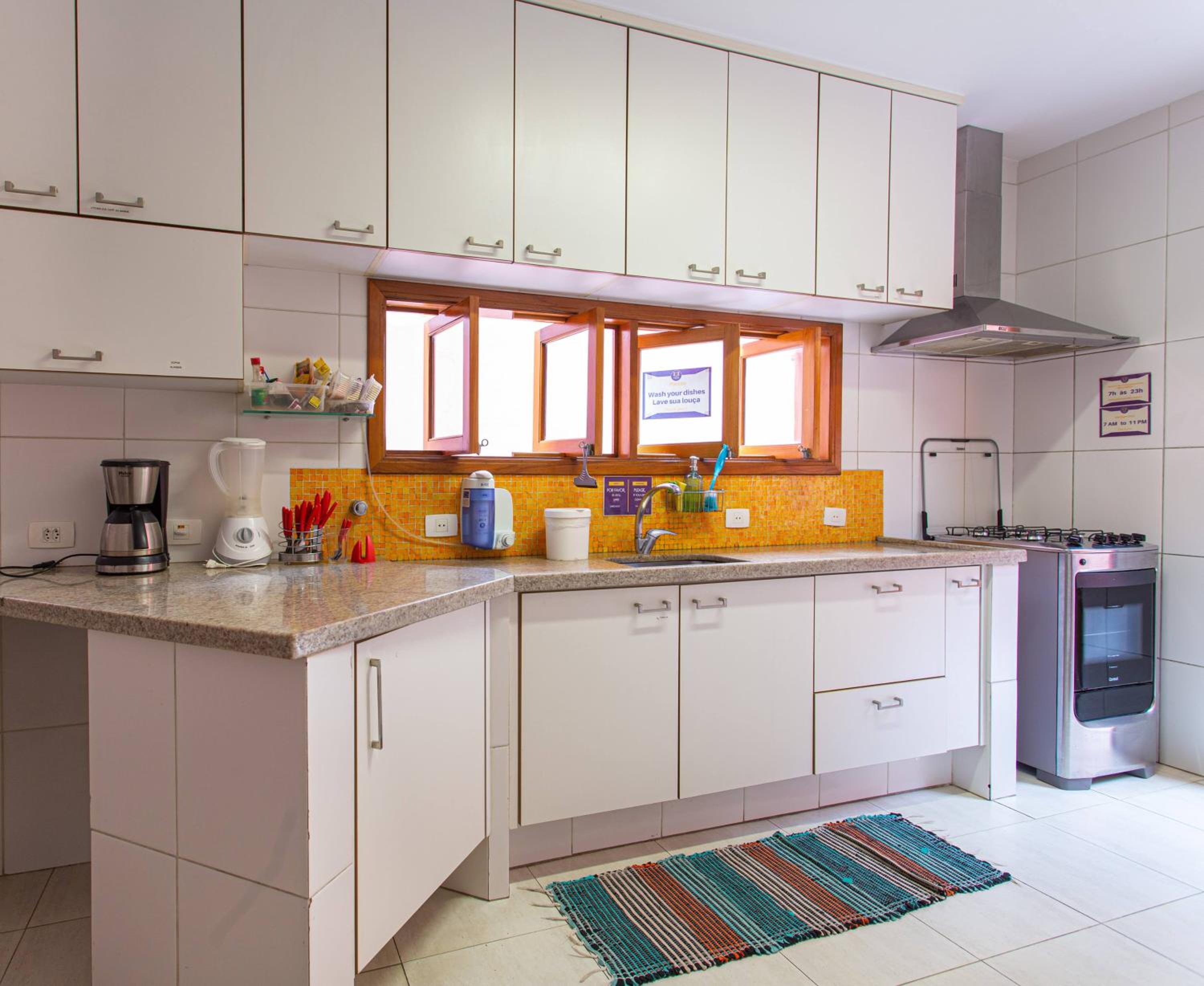 MADÁ Hostel