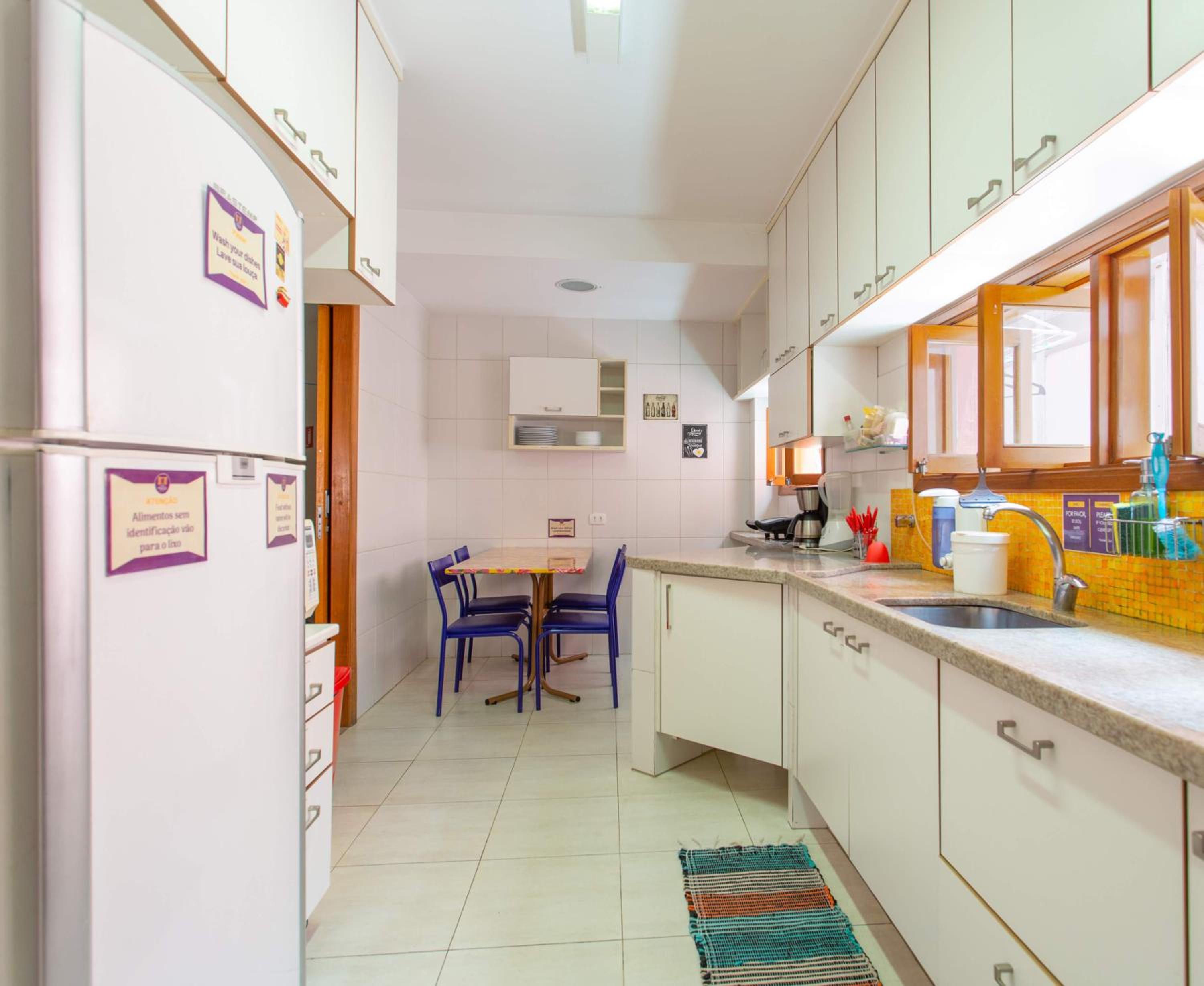 MADÁ Hostel